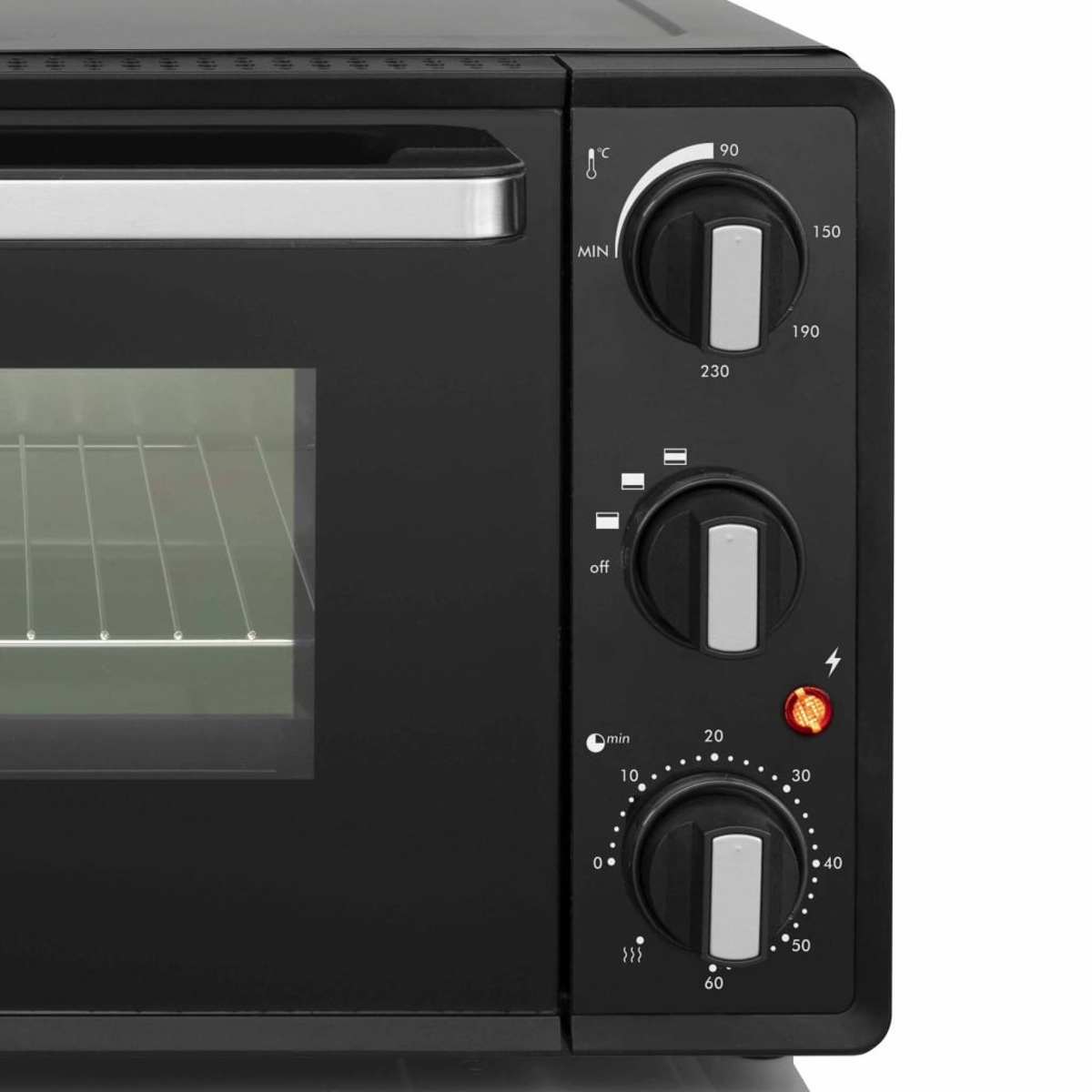 Forno nero con tre manopole sul lato destro. Le manopole controllano la temperatura, le impostazioni e un timer.
