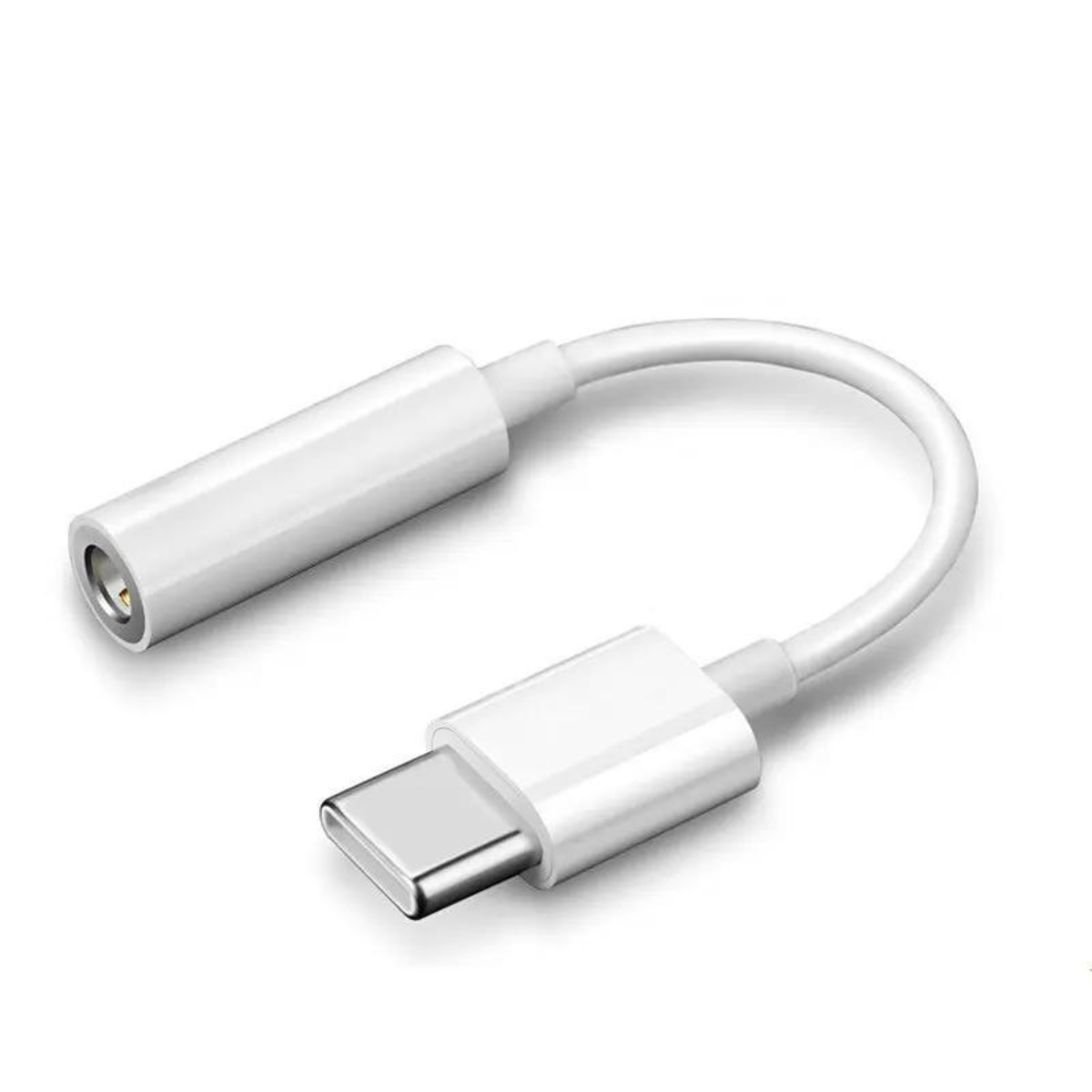 Weißes USB-C-auf-3,5-mm-Audioadapterkabel auf weißem Hintergrund.