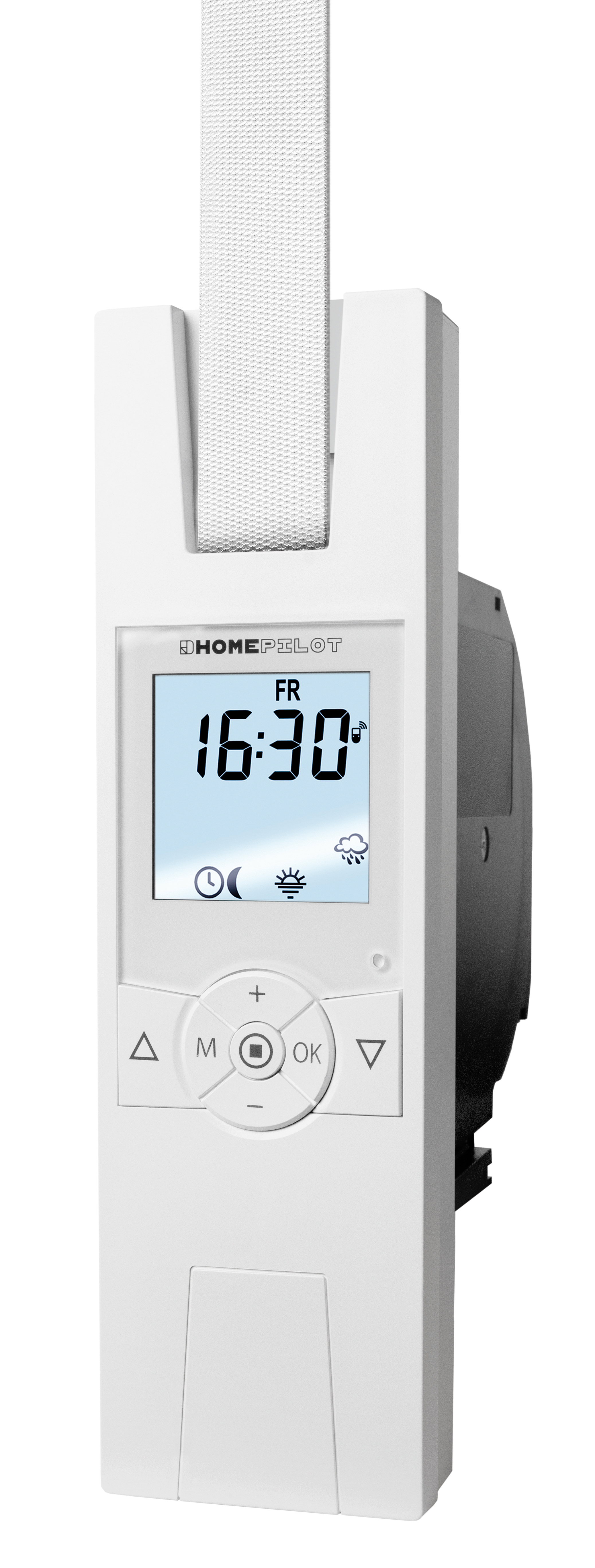Weißer Home Pilot Controller, der die Zeit anzeigt. Der Hintergrund ist weiß.