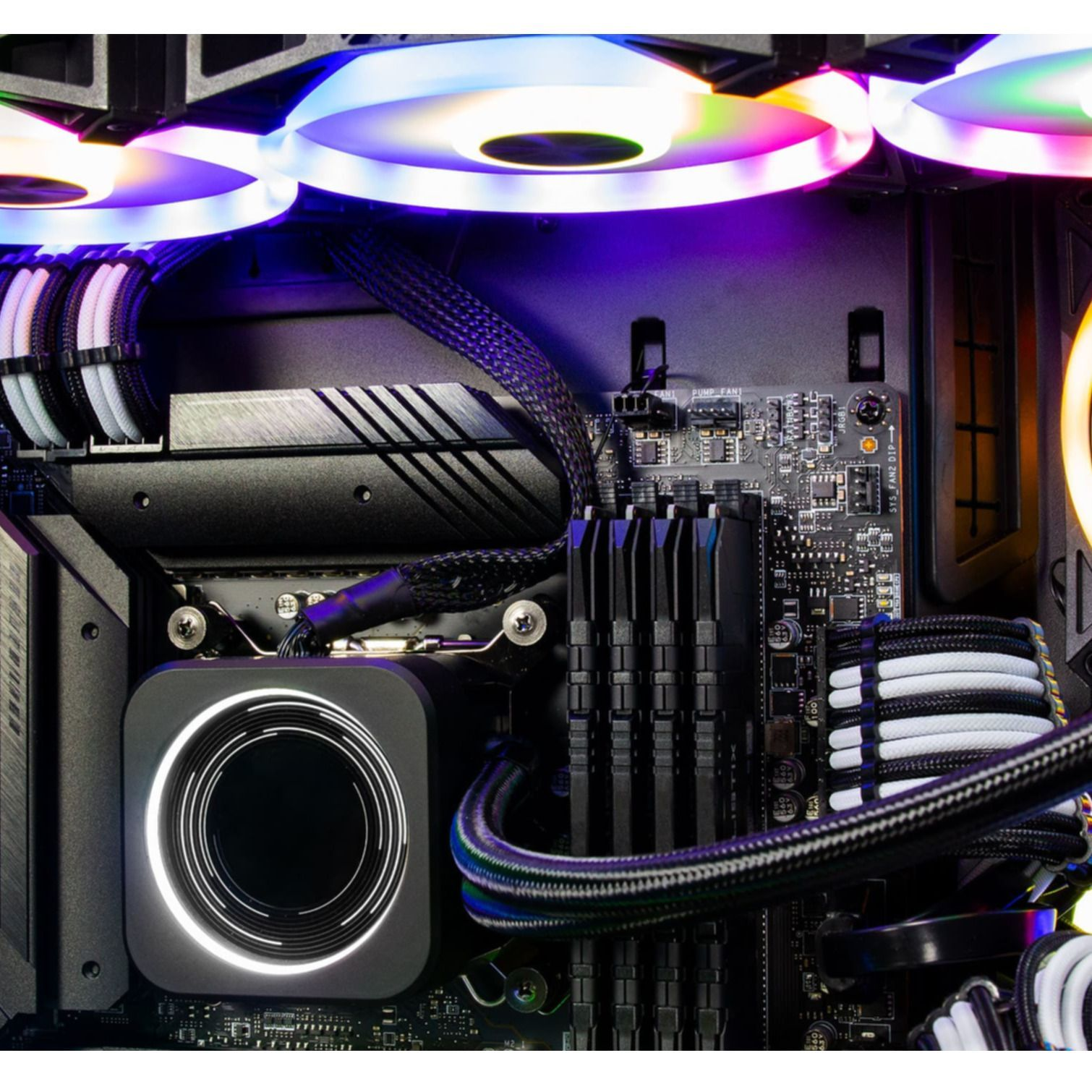 CAPTIVA Ultimate Gaming AMD Betriebssystem, Ryzen™ RTX™ NVIDIA 2000 GB 9 R70-986, 24 GB ohne GB GeForce RAM, Gaming-PC mit SSD, 64 4090, Prozessor