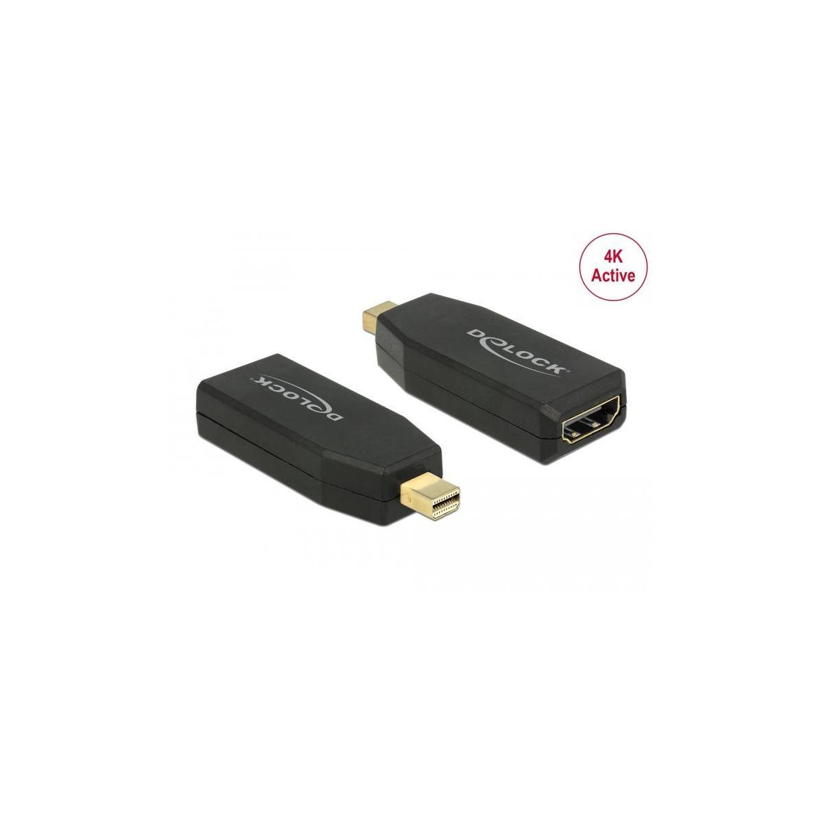 Twee zwarte adapters met 'DOLOCK'. Eén met een 4K Active label.
