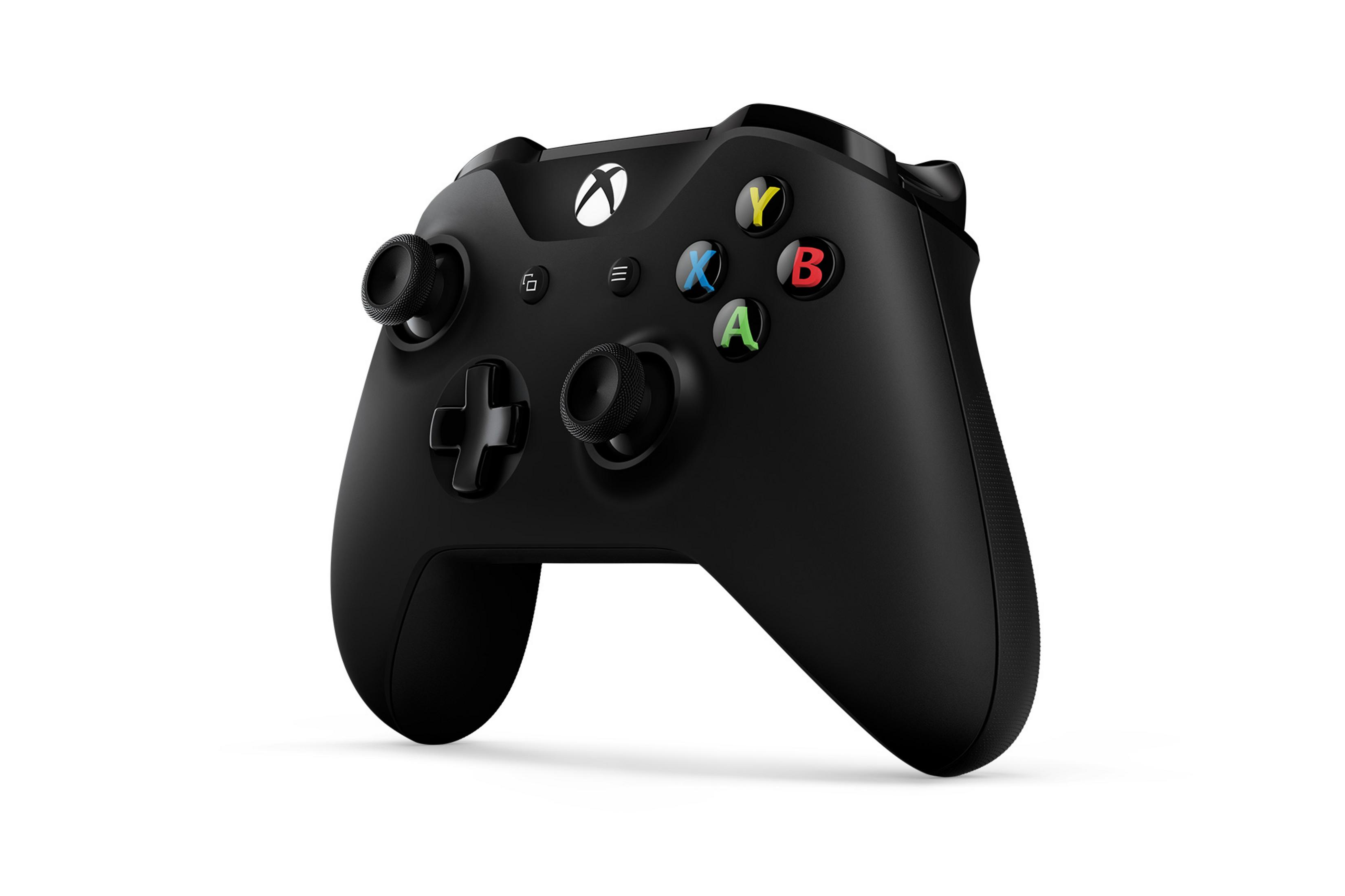 Ein schwarzer Xbox-Controller mit farbigen Tasten und weißem Hintergrund.