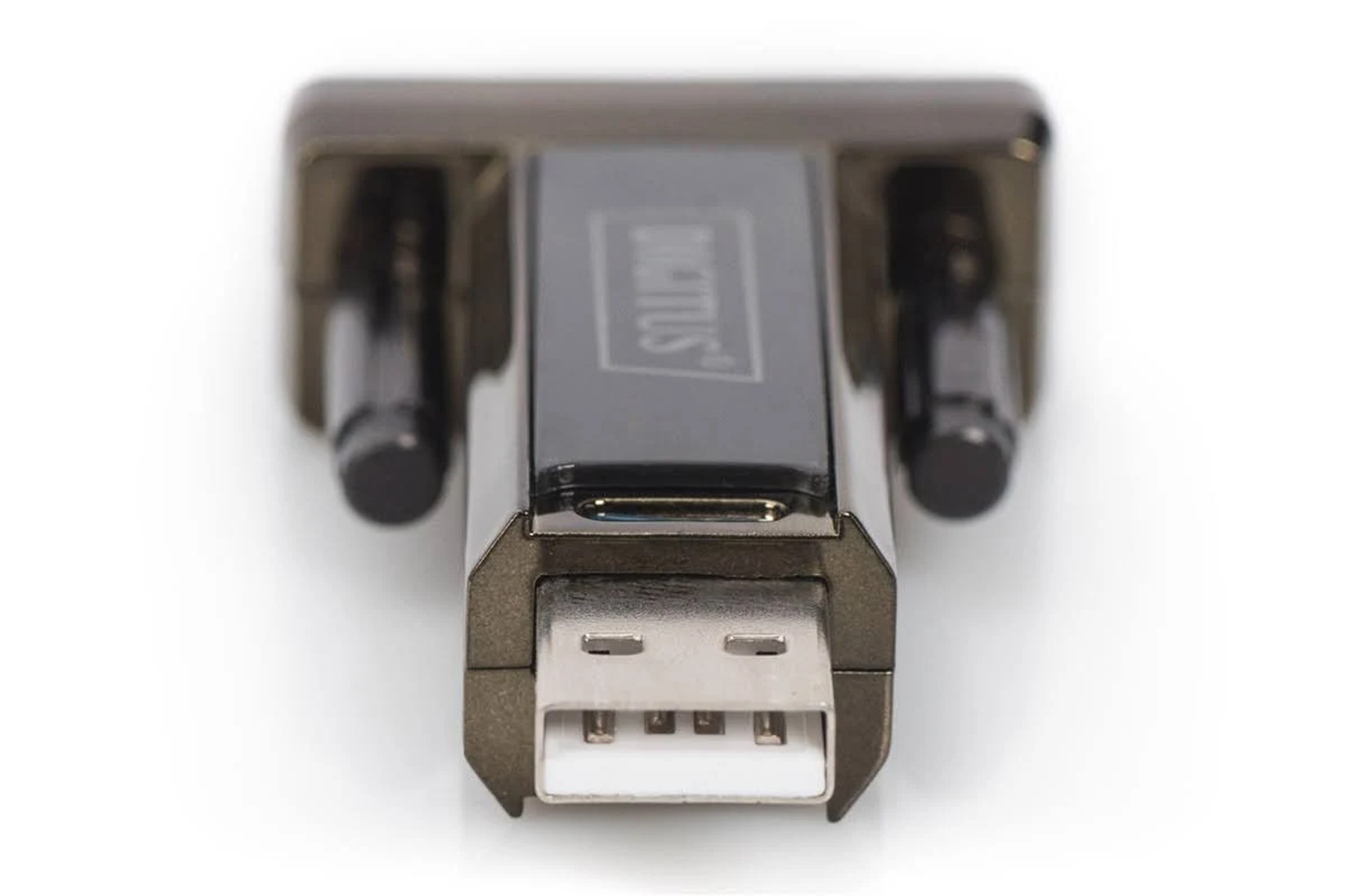 USB-Gerät mit zwei seitlichen Anschlüssen und einem USB-Anschluss auf weißem Grund.