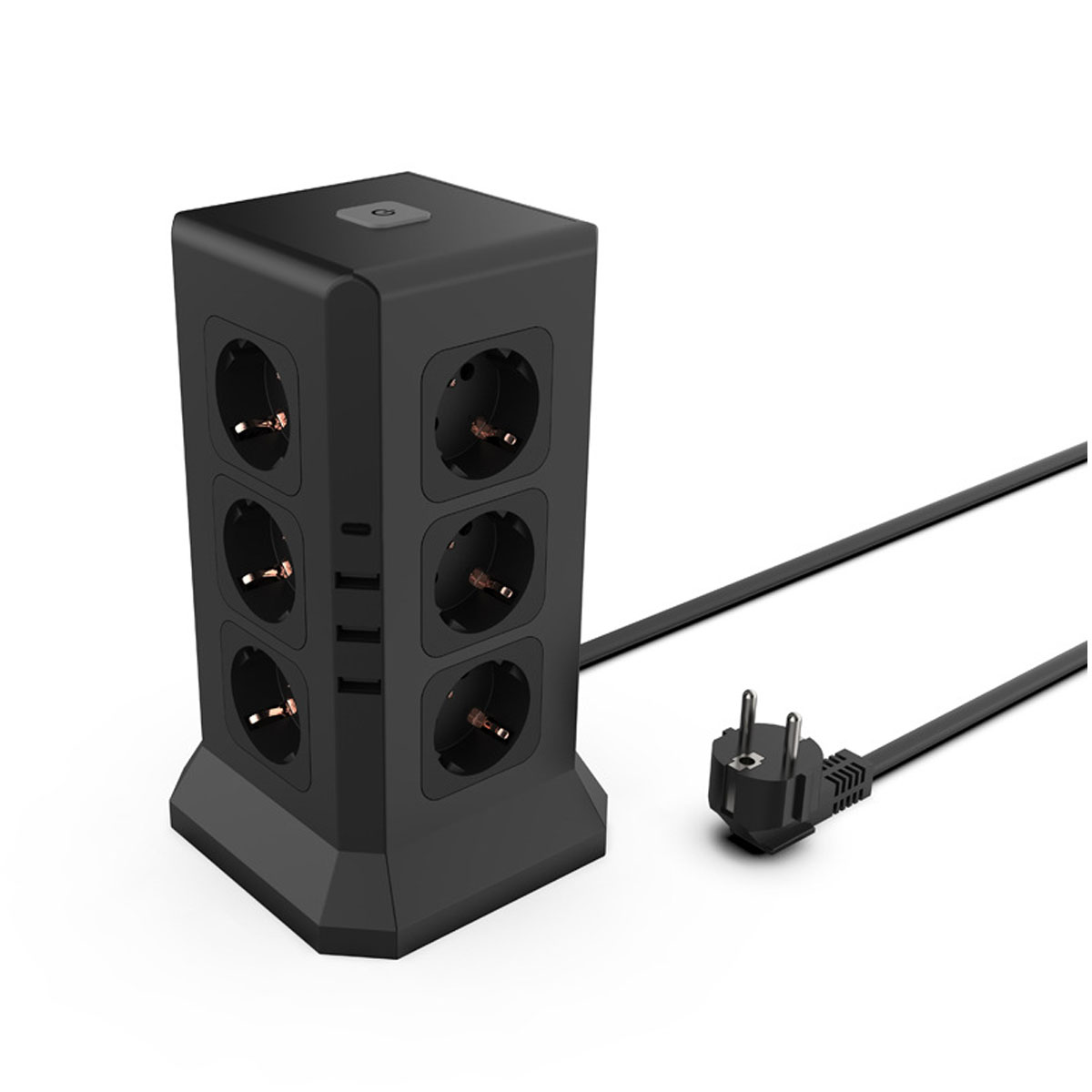 Schwarze Steckdosenleiste mit sechs Steckdosen und Stecker. Weißer Hintergrund.