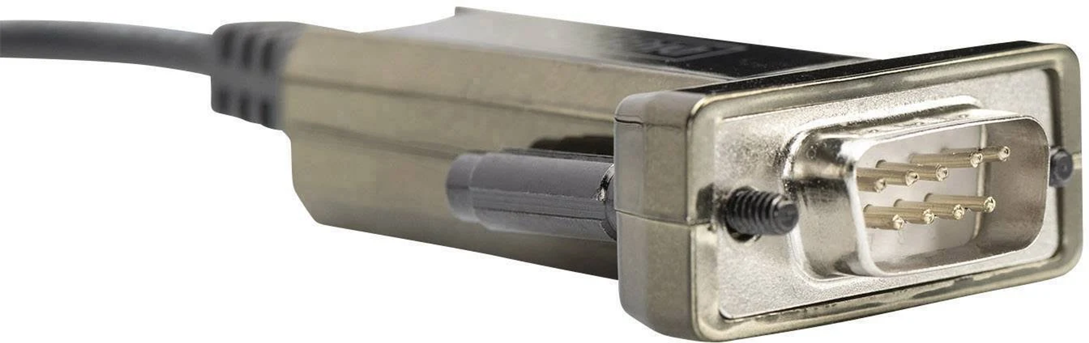 Zbliżenie złącza portu szeregowego ze stykami i szarym kablem.