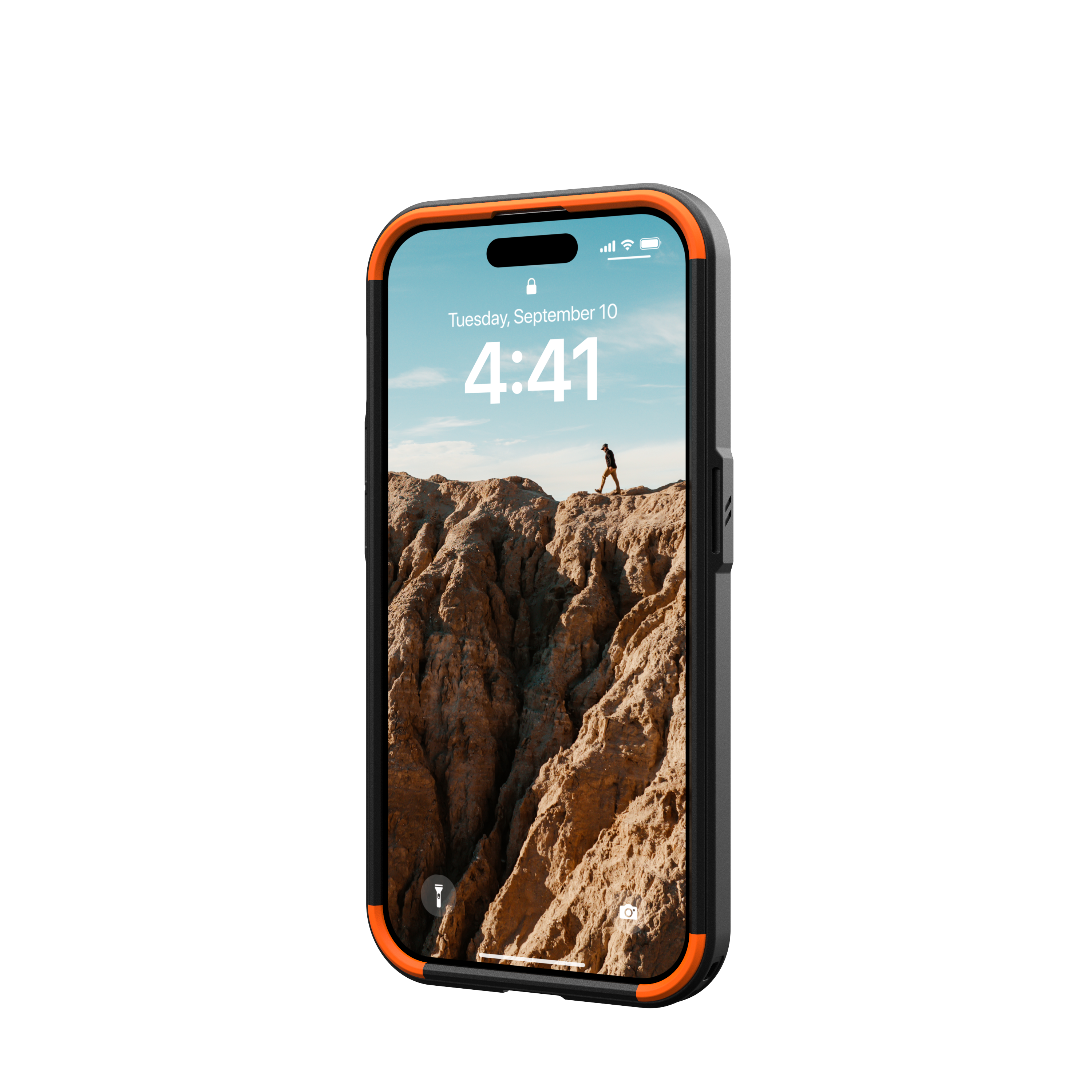 Telefon mit Landschaft auf dem Bildschirm, Person am Berg.