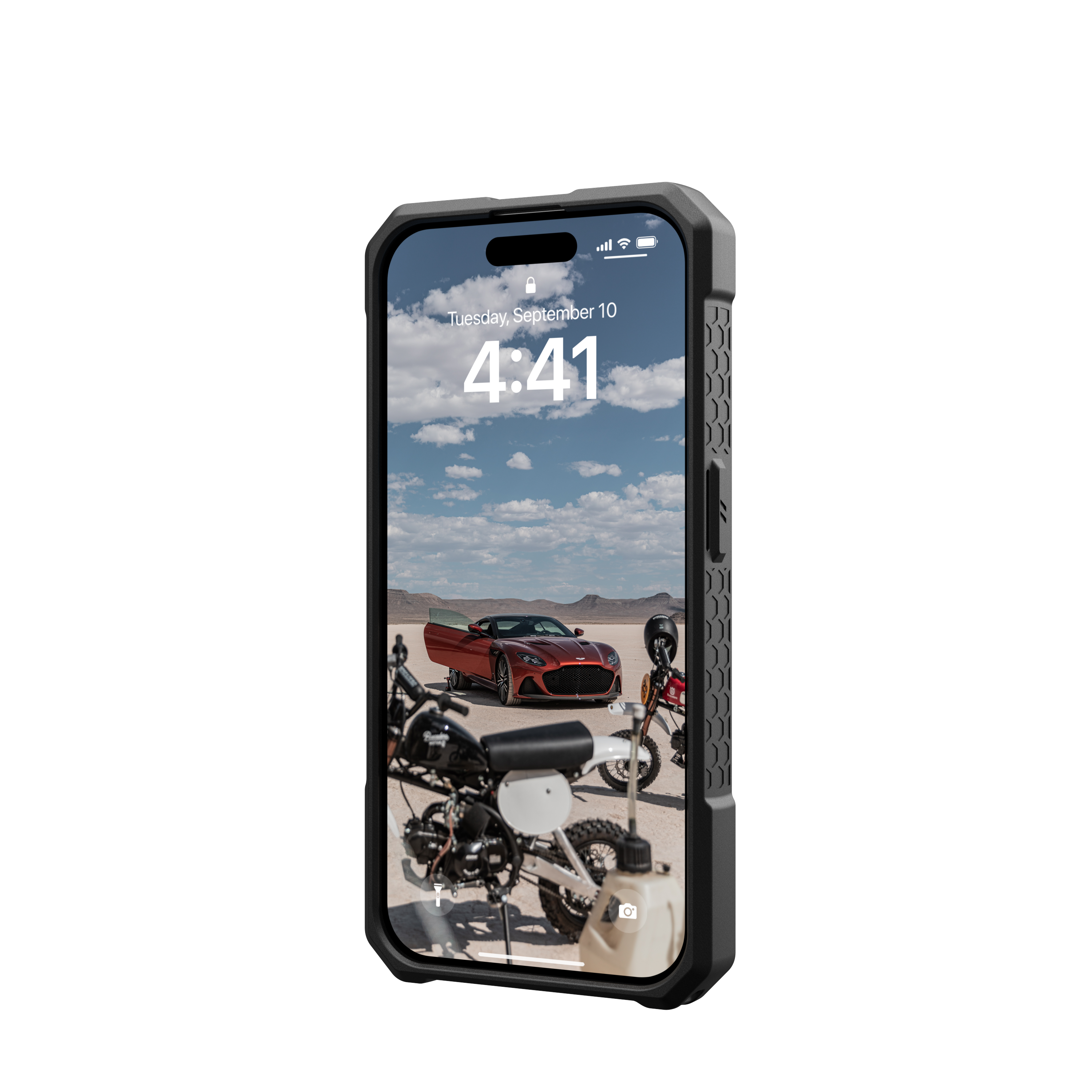 Smartphone scherm met rode auto en motoren. Zwarte behuizing op zwarte achtergrond.