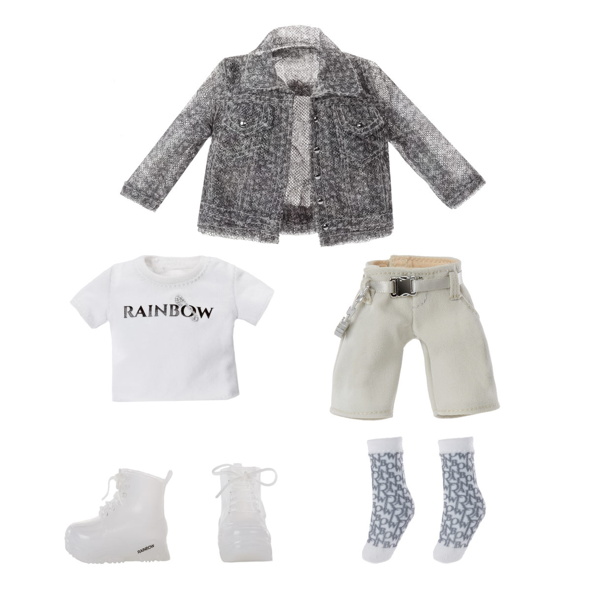 Zestaw ubrań dla lalek: kurtka, koszula, spodnie, buty i skarpetki, wszystko białe.