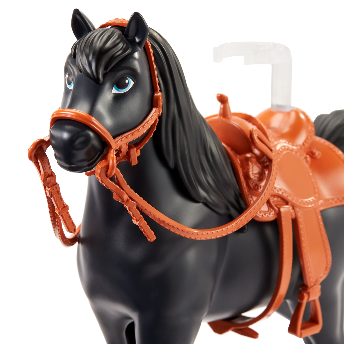 Czarny zabawkowy koń z brązowym siodłem i uzdą na białym tle.
