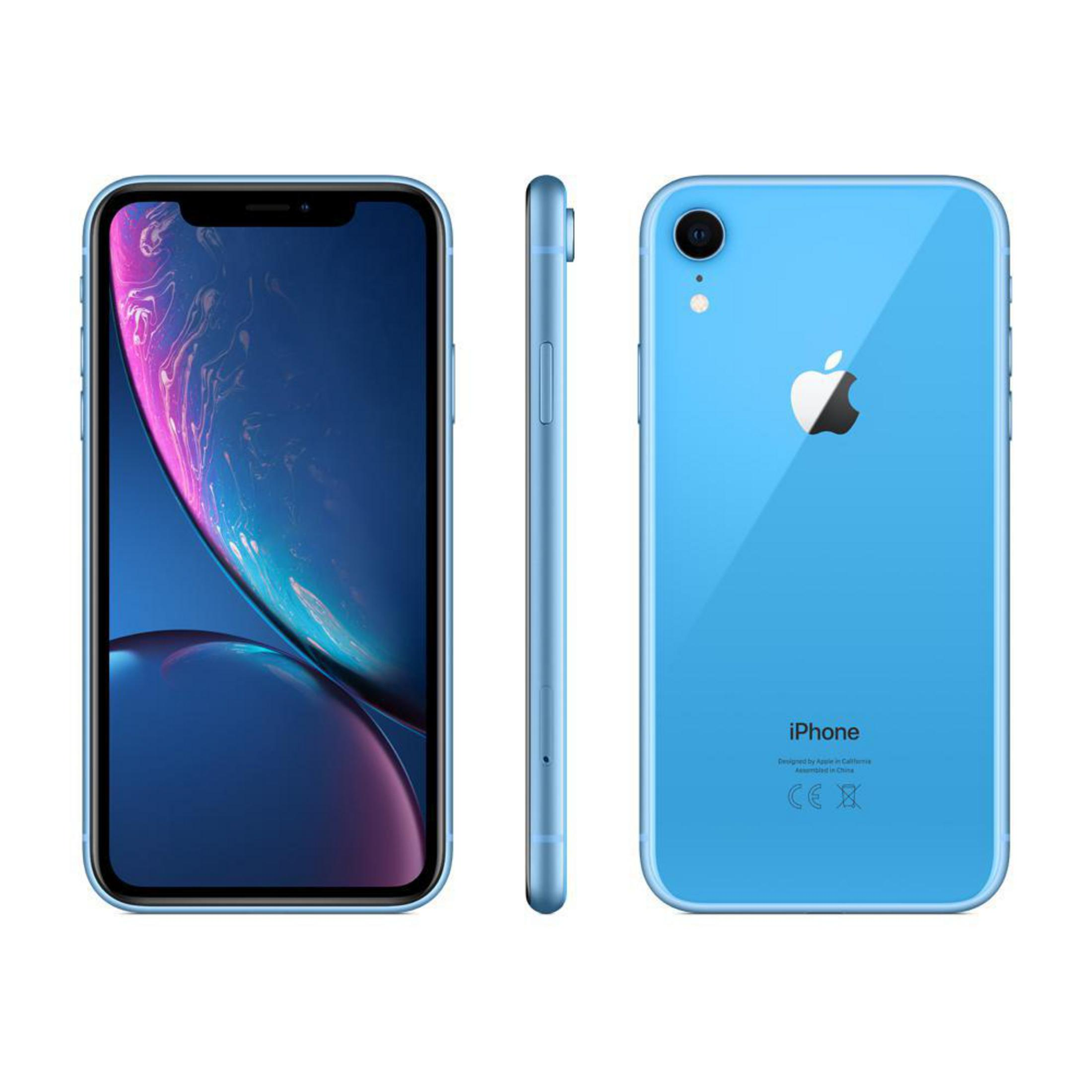 Zwei iPhones: eines blau, vorne, seitlich und hinten gezeigt, und ein zweites blaues Telefon.
