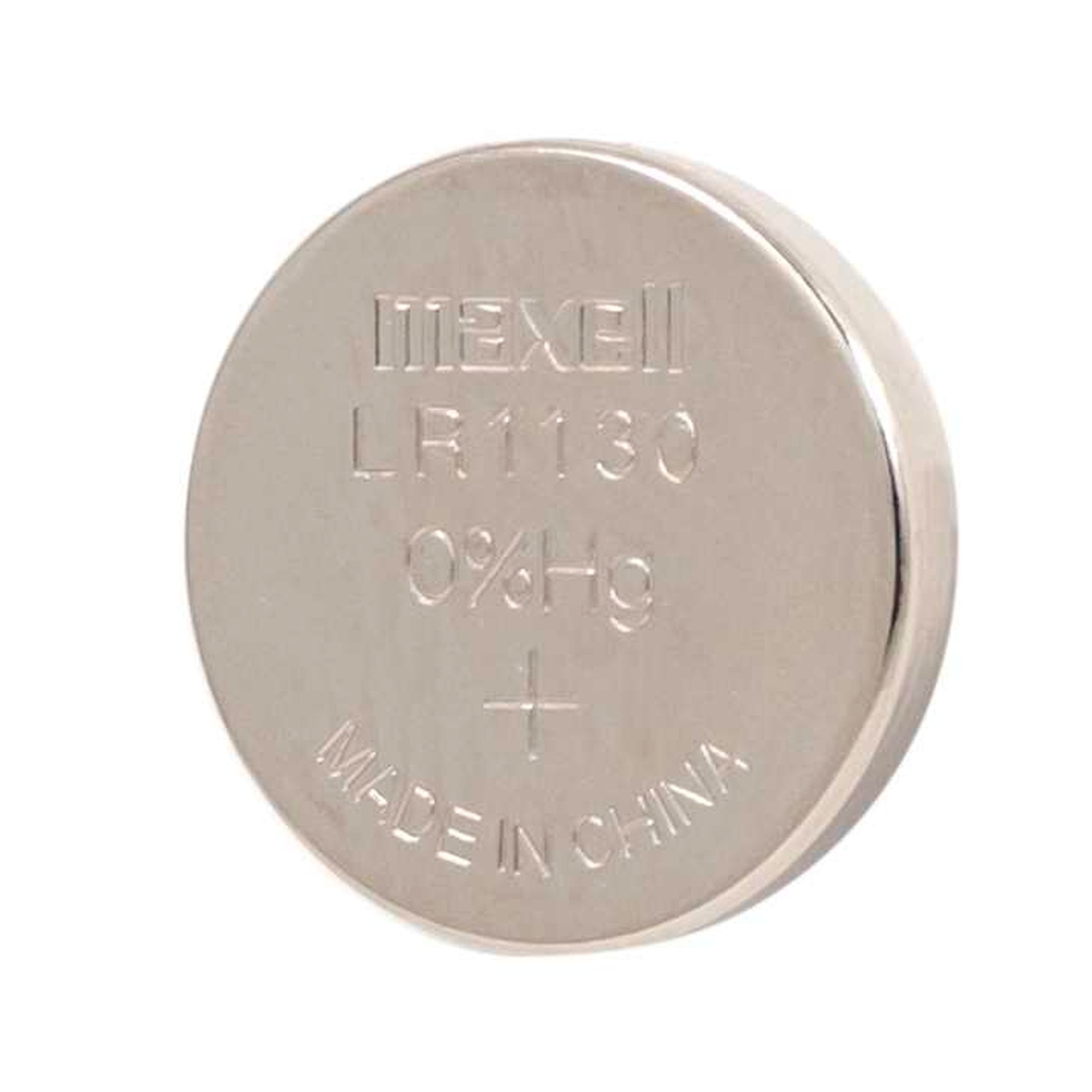 Una batteria argentata Maxell LR1130, con testo indicante il modello e l'origine.