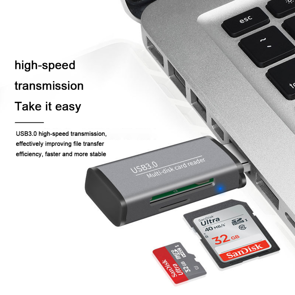 Ein silberner D-Link USB-C Hub mit HDMI, USB und Stromanschlüssen.