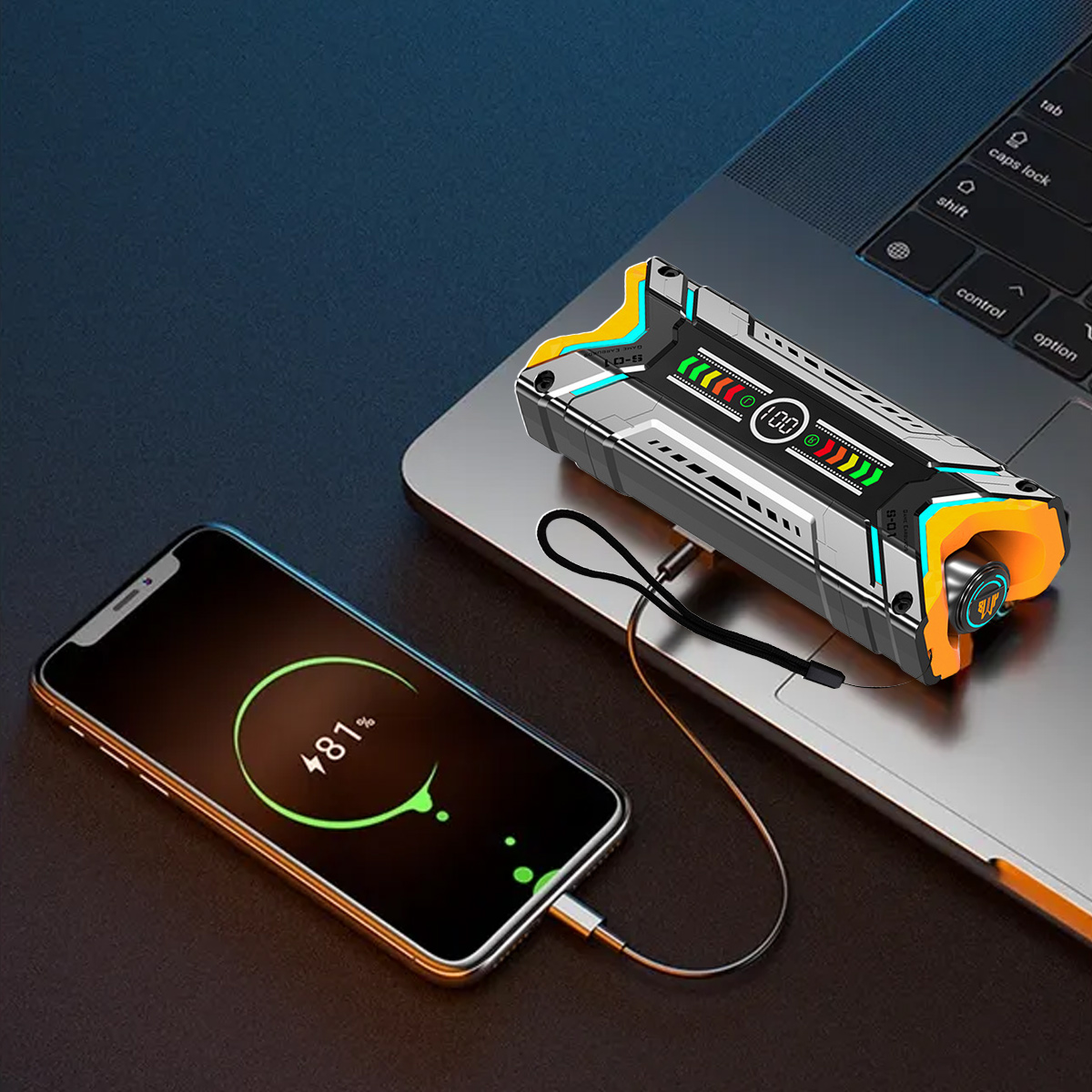 Ein Smartphone wird mit einem Powerbank-Gerät geladen, das auf einer Tastatur liegt.