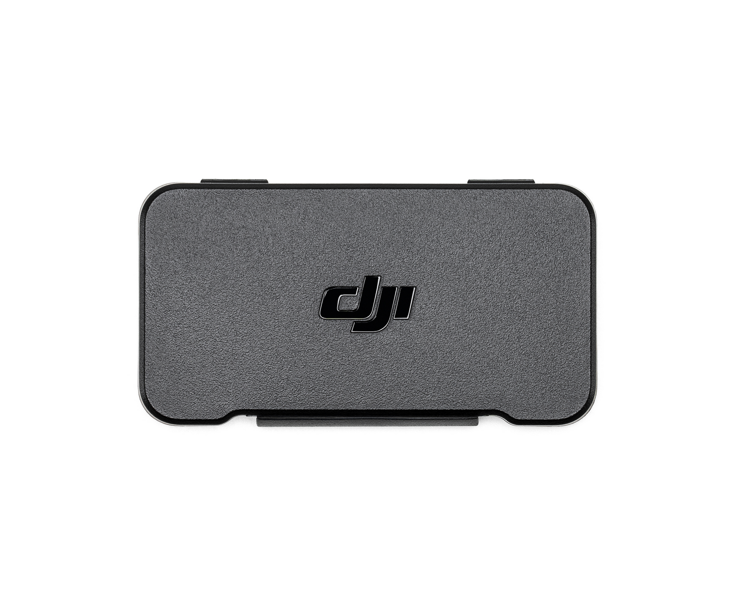 Estuche gris rectangular con la marca DJI. El logotipo de DJI se muestra prominentemente.