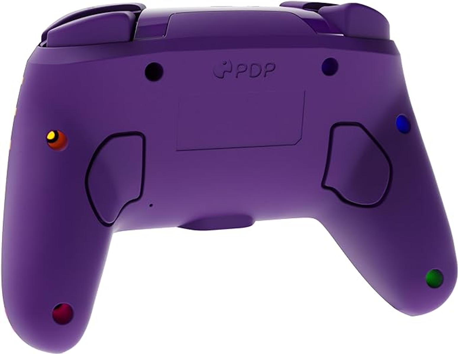Ein lila Gamecontroller für eine PDP-Konsole, mit farbigen Tasten und einem Logo.