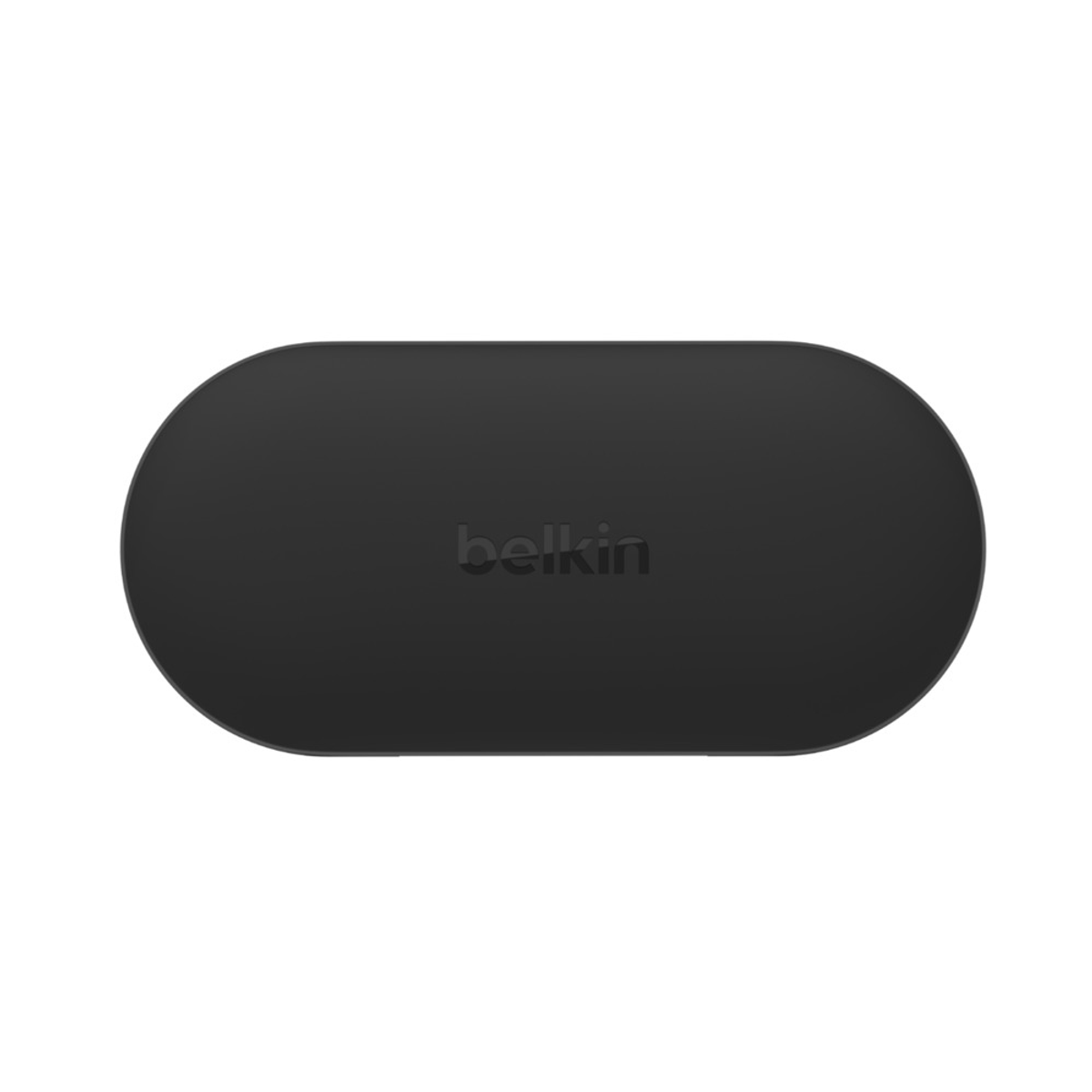 Czarna, owalna, bezprzewodowa podkładka ładująca z logo 'belkin' pośrodku.