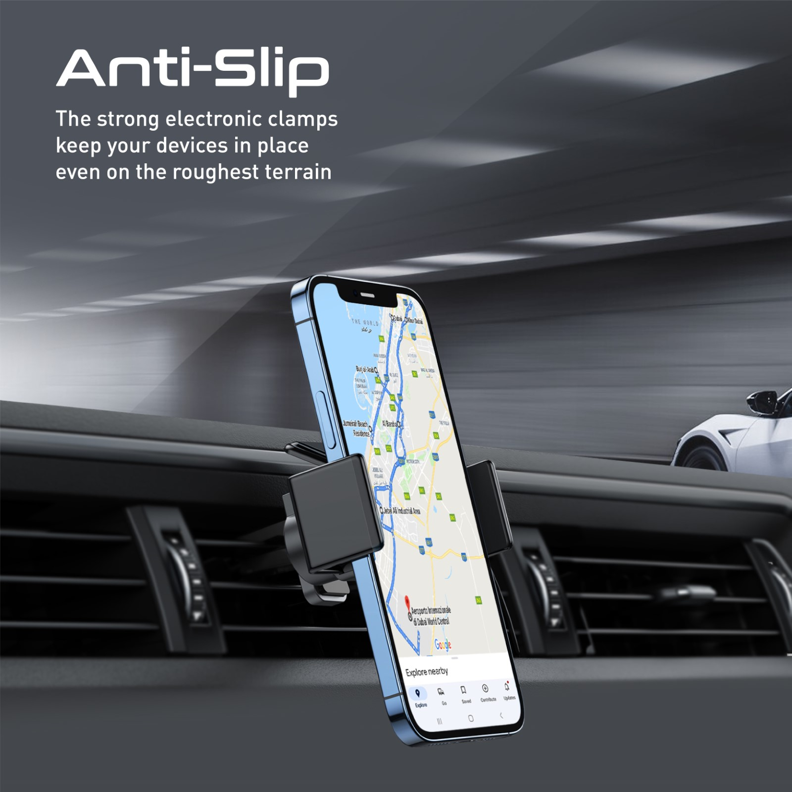 Teléfono en un soporte para coche, con un mapa en la pantalla.