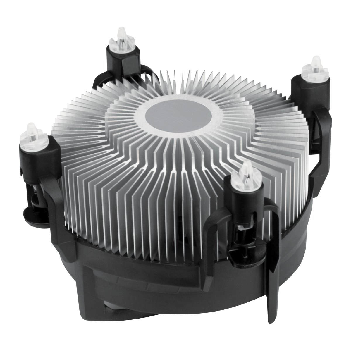 Een CPU-koeler met zilveren vinnen en zwarte ventilatorvoet, op een witte achtergrond.