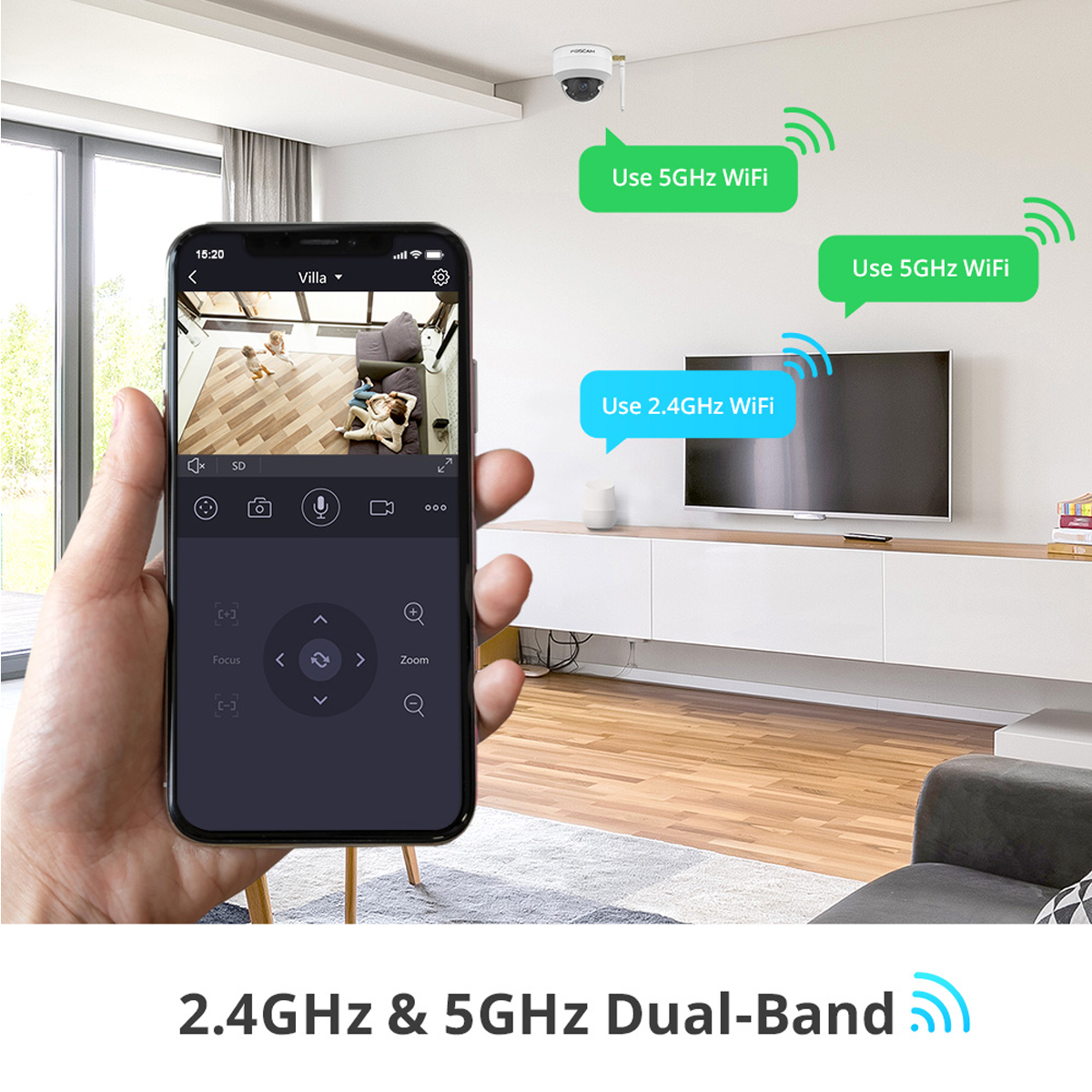 Una persona sostiene un teléfono que muestra la transmisión de una cámara de vigilancia. También hay un televisor.