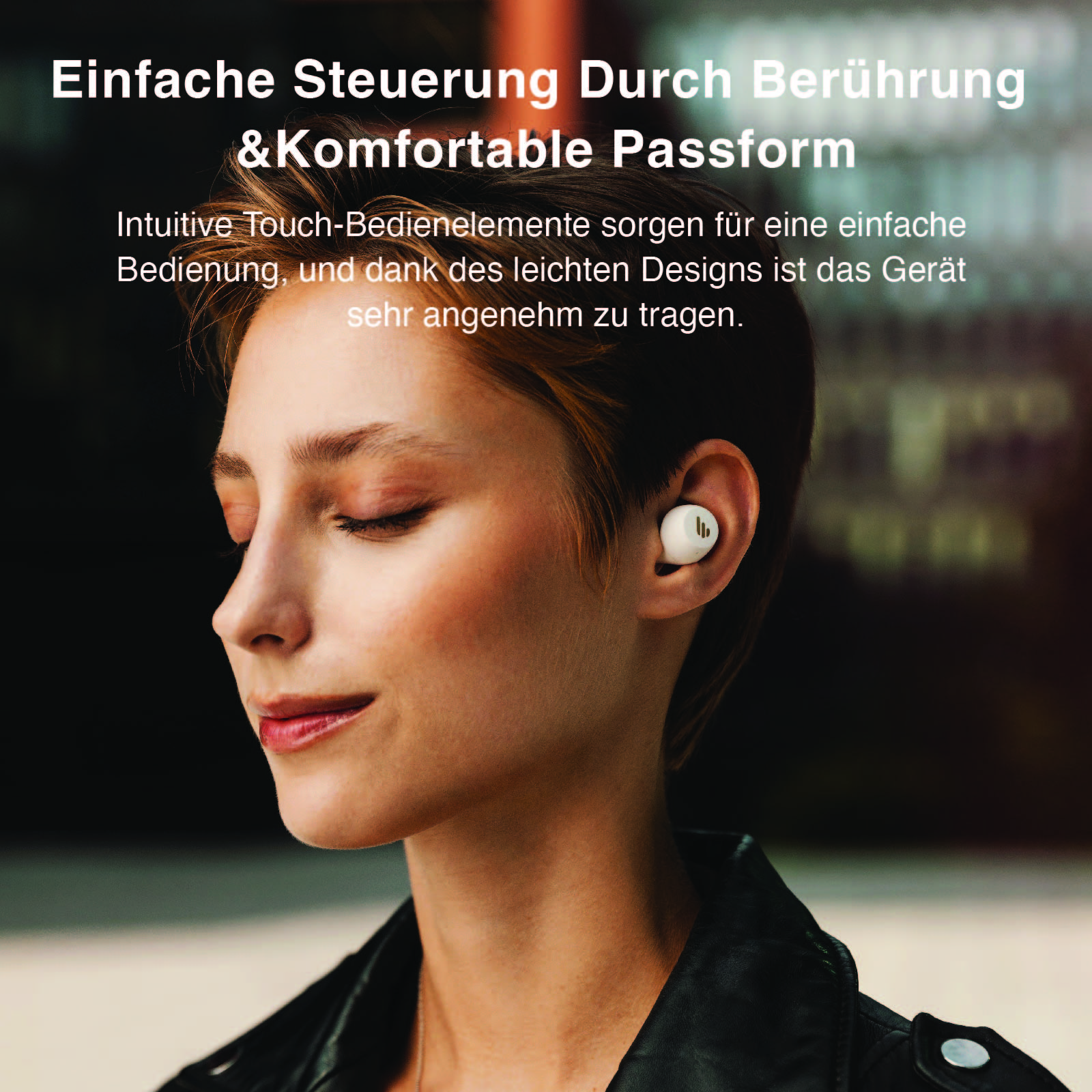 Una donna con auricolari bianchi, sorridente. Il testo dice 'Controllo facile'.