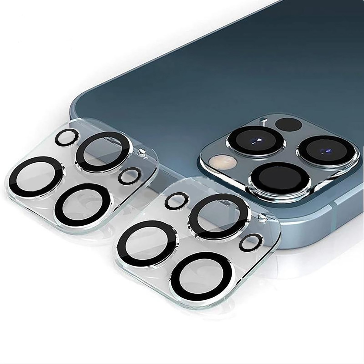 Telefon mit Kameraschutz. Klare Abdeckungen mit schwarzen Ringen über den Kameralinsen. Das Telefon ist blau.