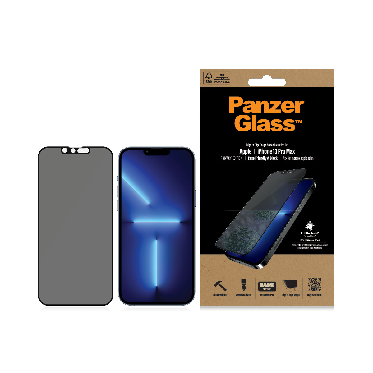 Un proteggi schermo e un telefono sono su una superficie bianca. Confezione con testo: PanzerGlass, iPhone 13 Pro Max.