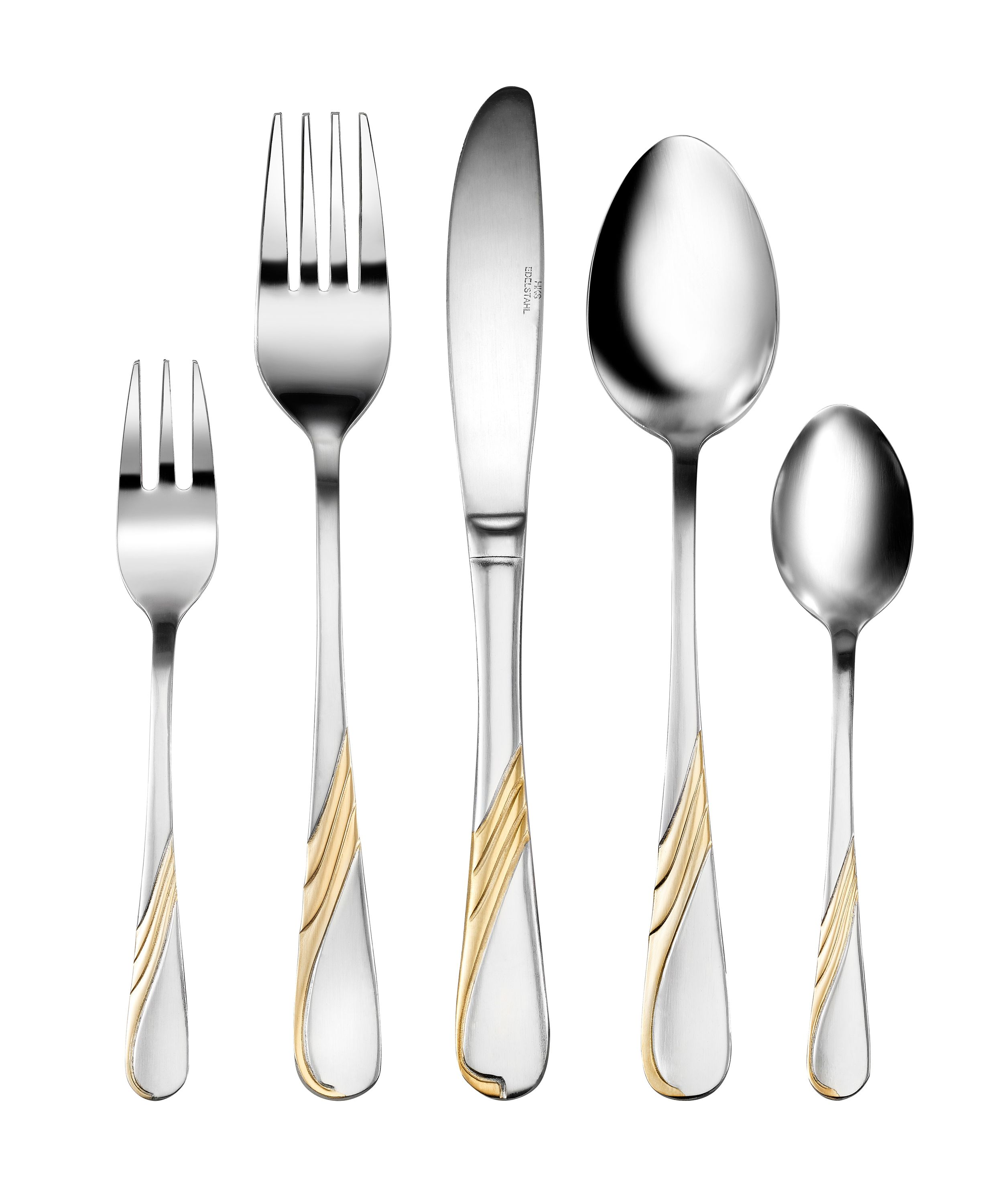 Besteckset mit goldenen Akzenten. Enthält Gabel, Messer, Löffel und einen kleineren Löffel.