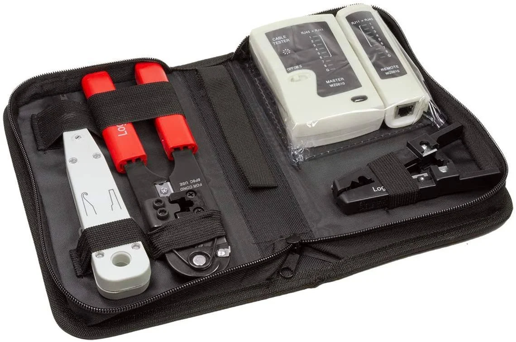 Eine offene, schwarze Reißverschlusstasche mit Kabeltester, Crimpzange und RJ45-Anschlüssen.