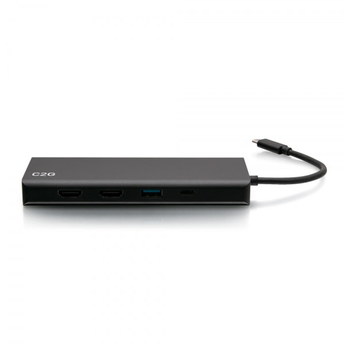 Hub C2G nero con più porte e un cavo USB-C, su sfondo bianco.