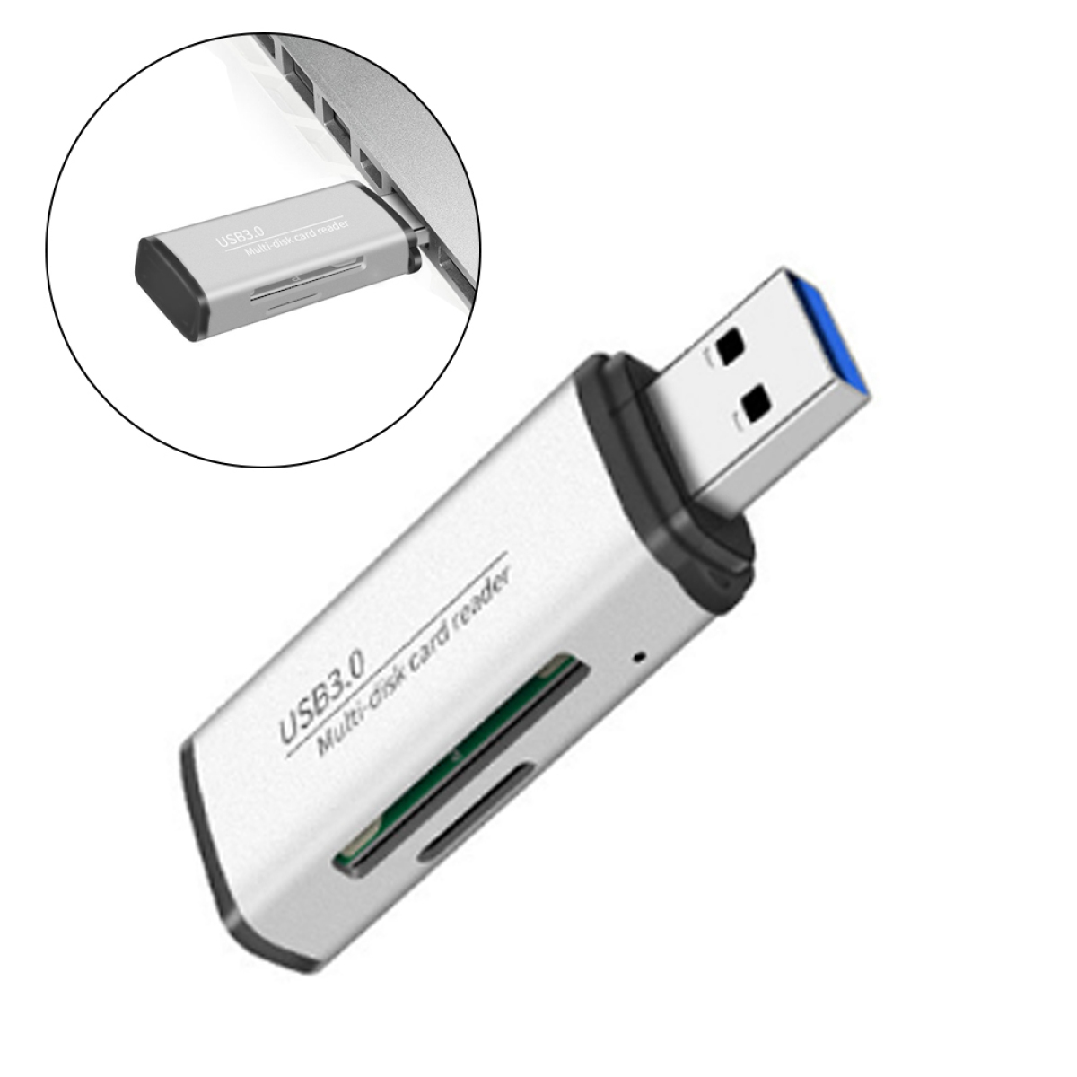 Silberner USB 3.0 Multi-Disk-Kartenleser. In einen Laptop eingesetzt, mit Nahaufnahme.