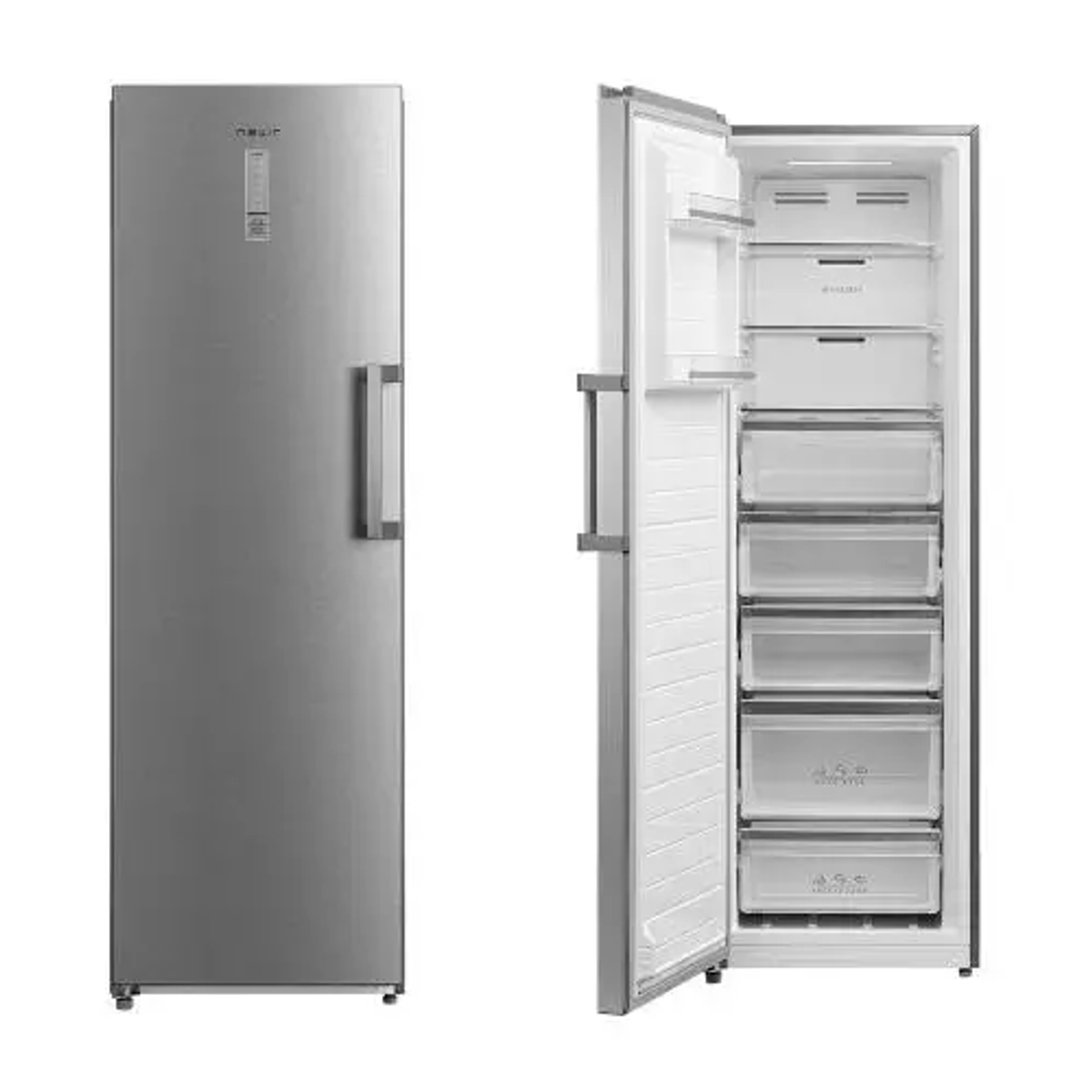 Un refrigerador plateado con la puerta abierta, revelando estantes y cajones.