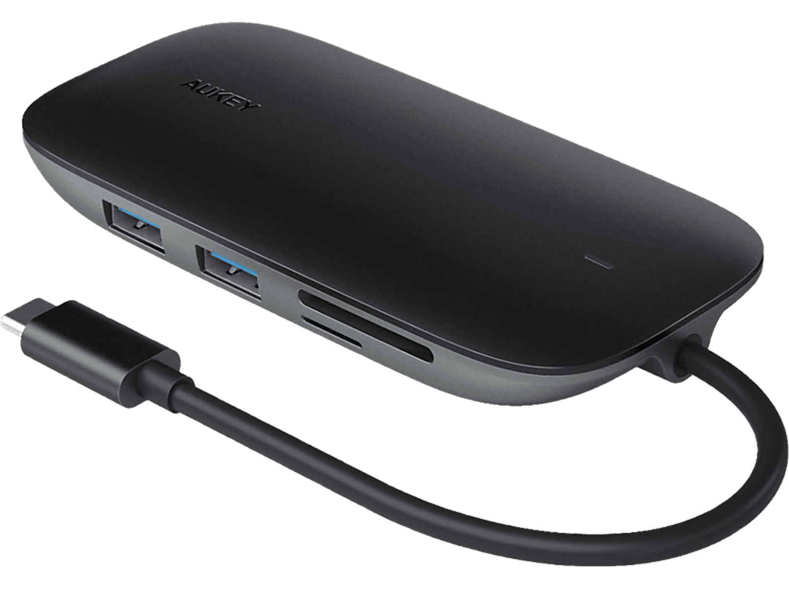 Schwarzer AUKEY USB-Hub mit mehreren Anschlüssen und angeschlossenem USB-C-Kabel.