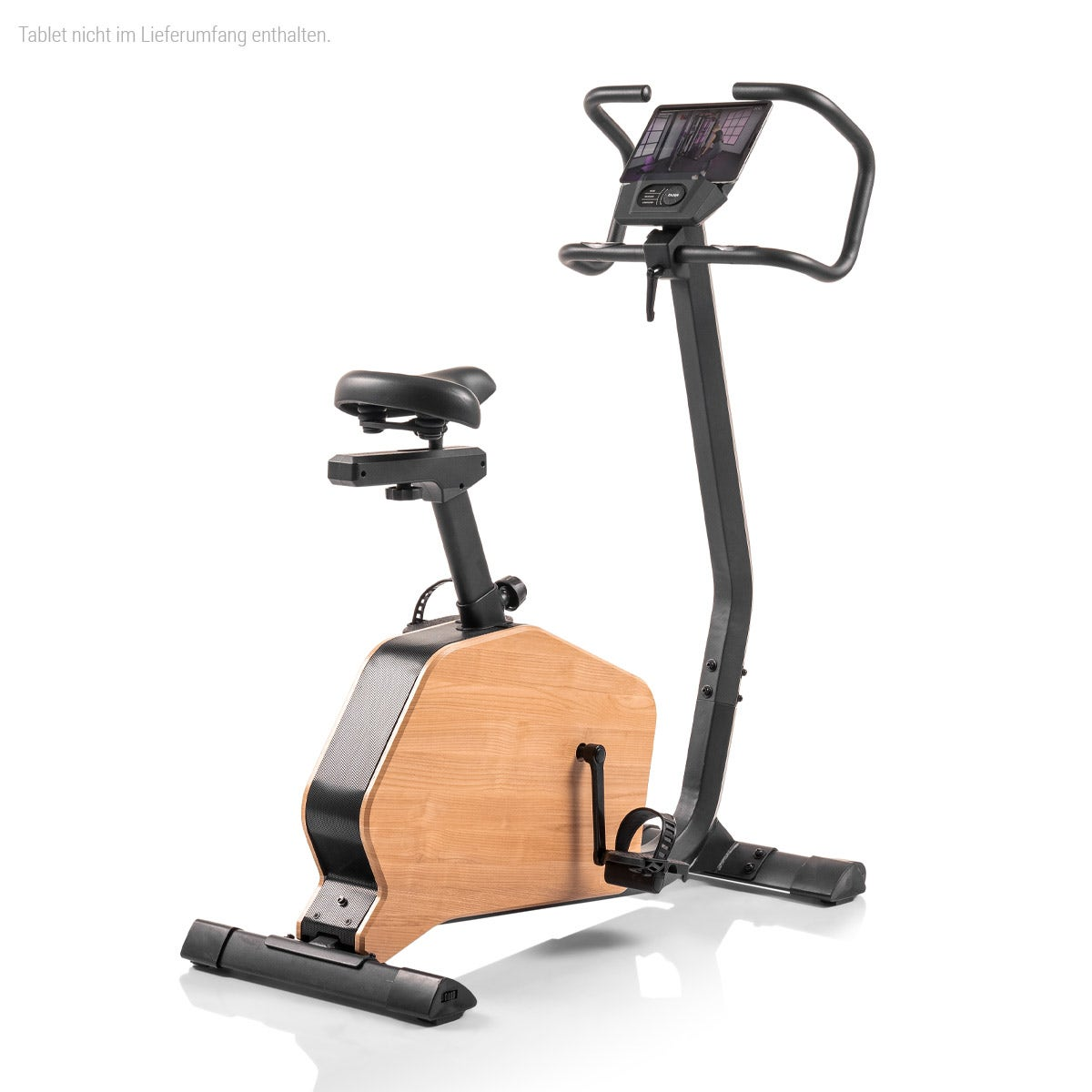 Stationäres Trainingsfahrrad mit Holzpaneel und schwarzem Rahmen. Es hat einen Tablet-Bildschirm.