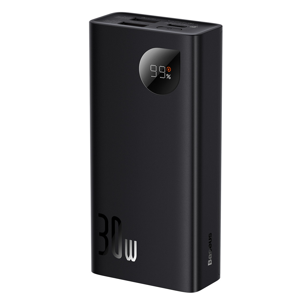 Power bank nera con display digitale che mostra il 99% di carica e 30W stampati.