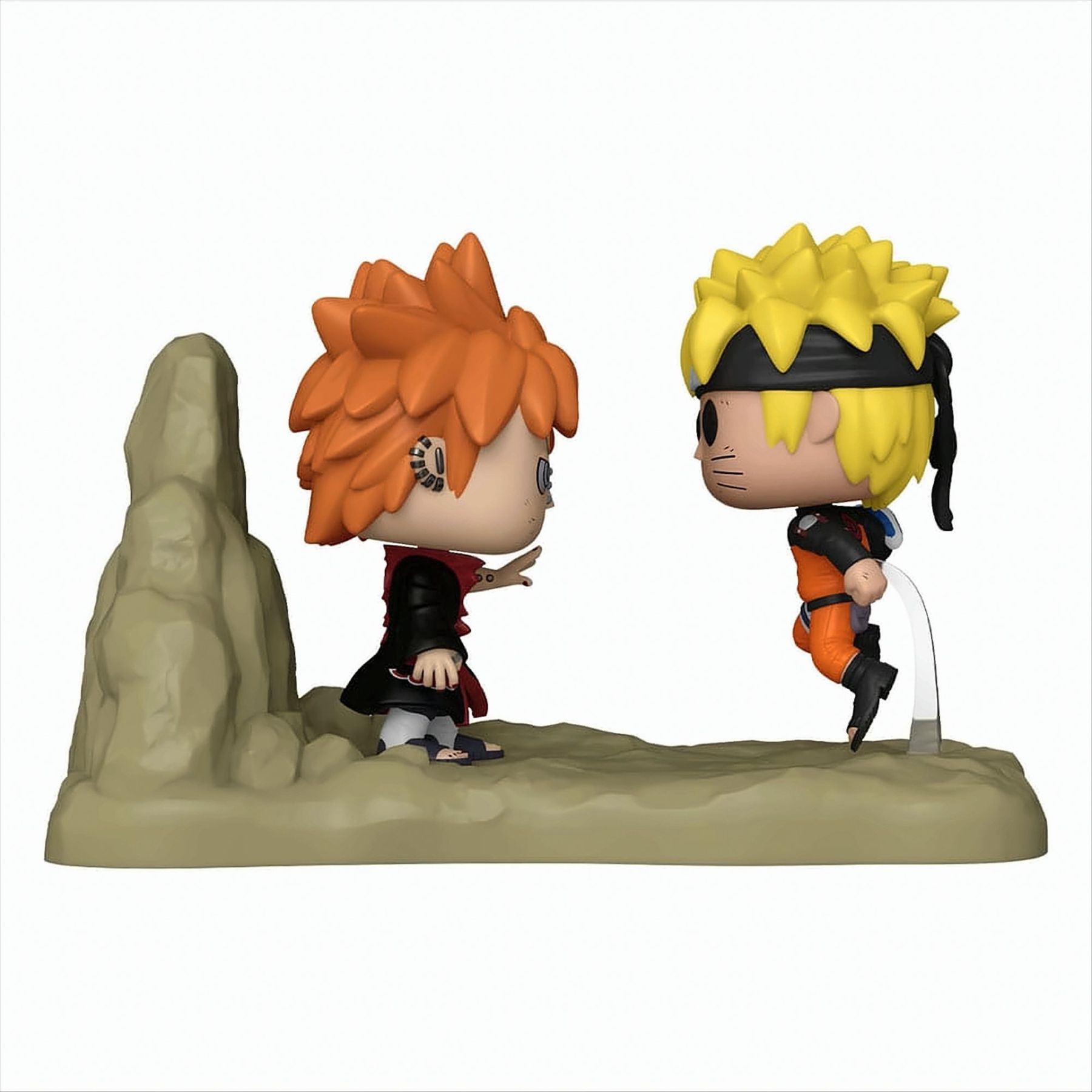Zwei Funko Pop Figuren von Anime-Charakteren, Naruto und Pain, auf Diorama-Basis.