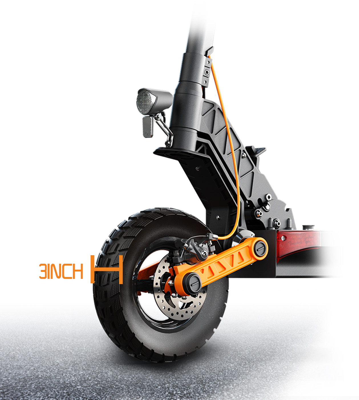 Nahaufnahme eines schwarzen E-Scooter-Rads mit orangefarbenen Details, einem Licht und dem Text '3 INCH'.