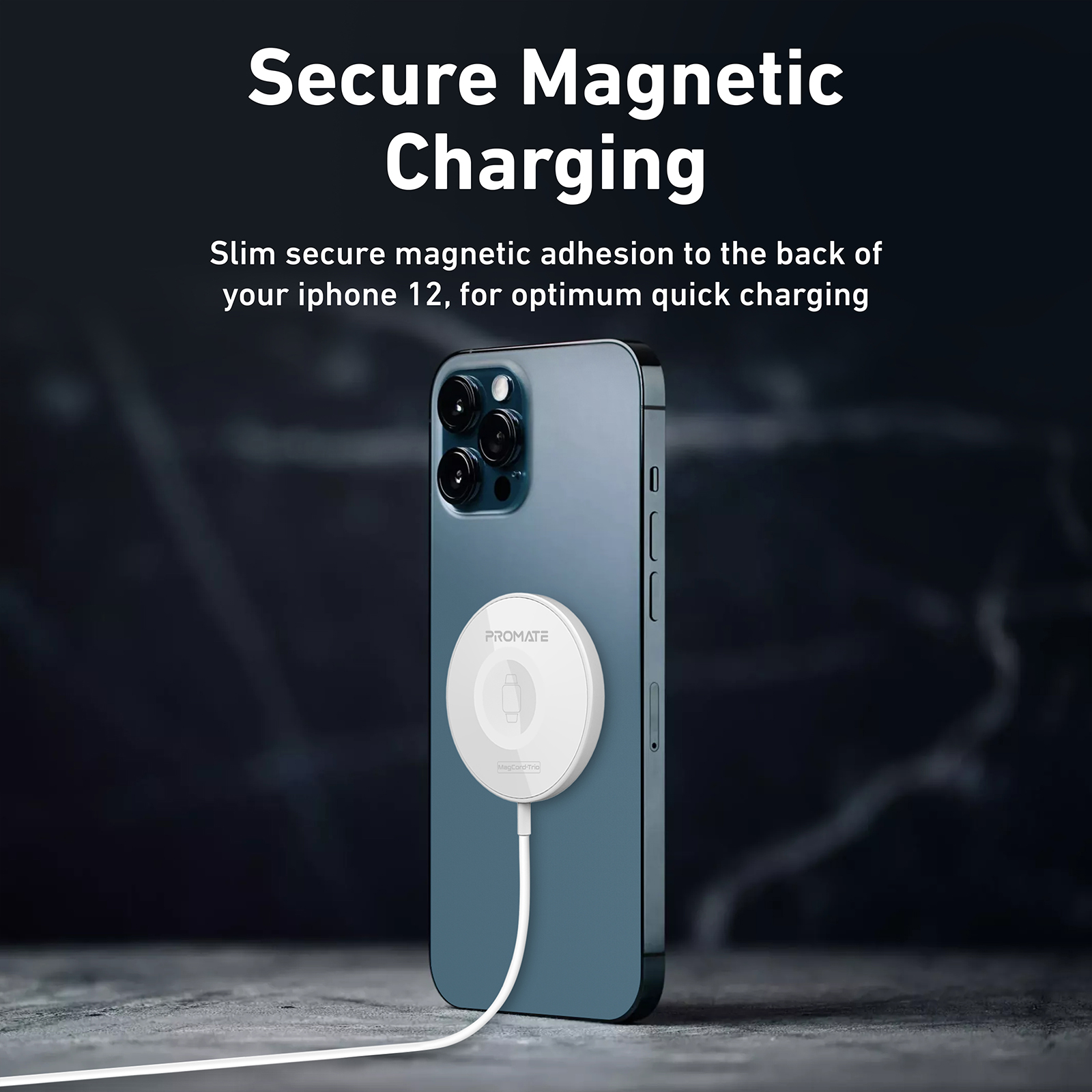 Un cargador inalámbrico blanco en un iPhone azul. El cargador está etiquetado como 'PROMATE' con un cable blanco.