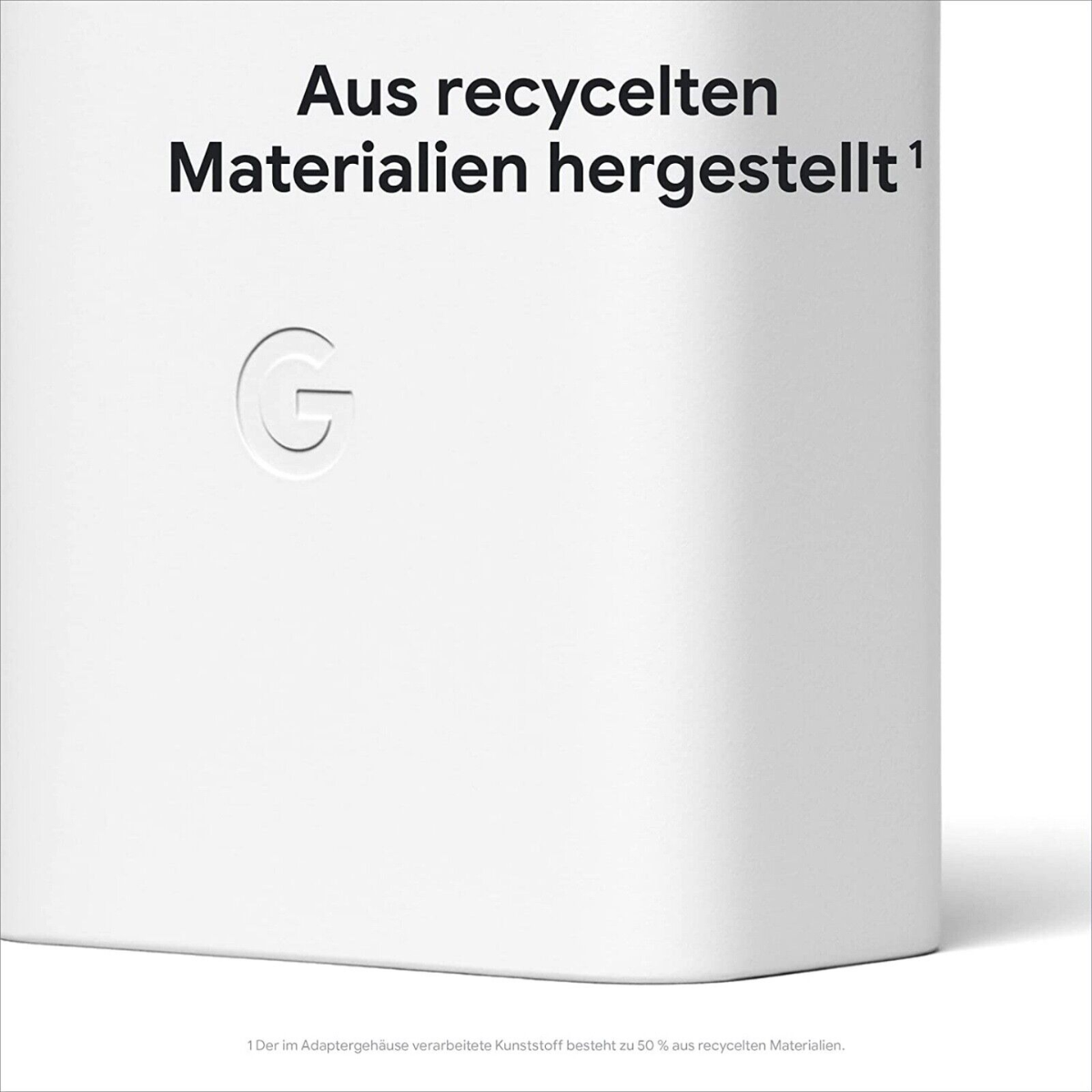 Ein weißer Adapter mit einem 'G'-Logo. Der Text lautet 'Aus recycelten Materialien hergestellt'.