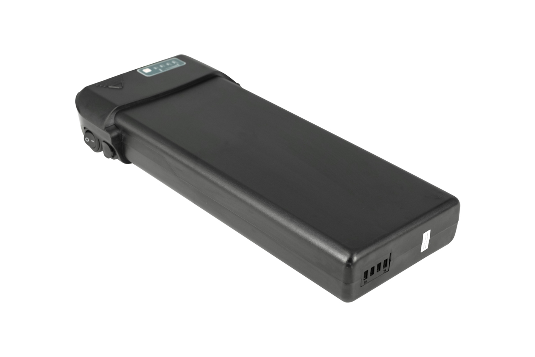 Schwarze E-Bike-Batterie mit Display-Panel oben, auf weißem Hintergrund.