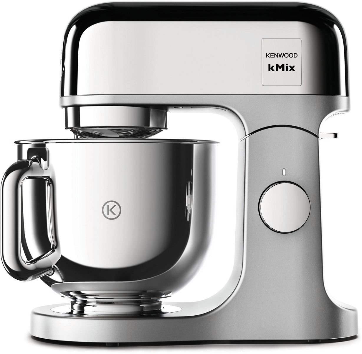Eine silberne und weiße Kenwood Kmix Küchenmaschine. Sie steht auf weißem Hintergrund.
