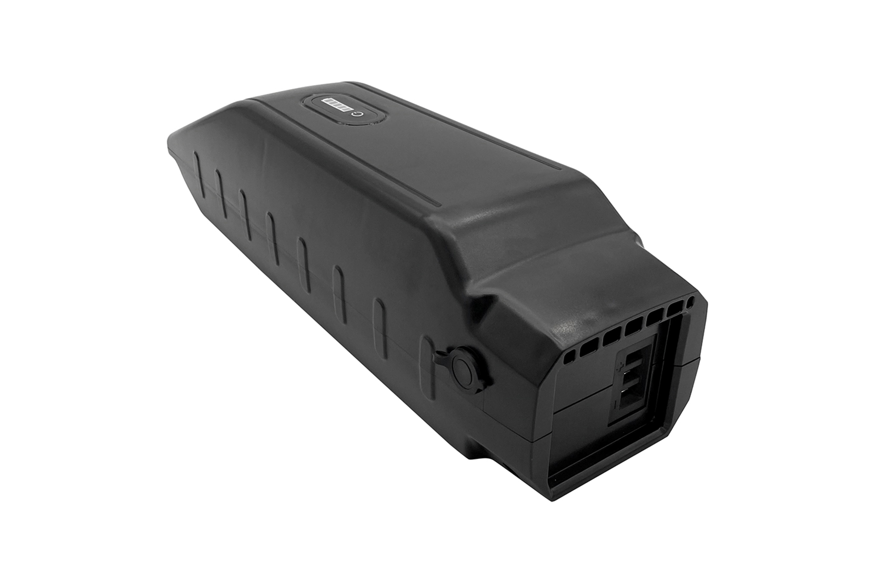 Schwarzer E-Bike-Akku. Rechteckige Form. Weißer Hintergrund. Akku hat einen Ladeanschluss und einen Power-Knopf.
