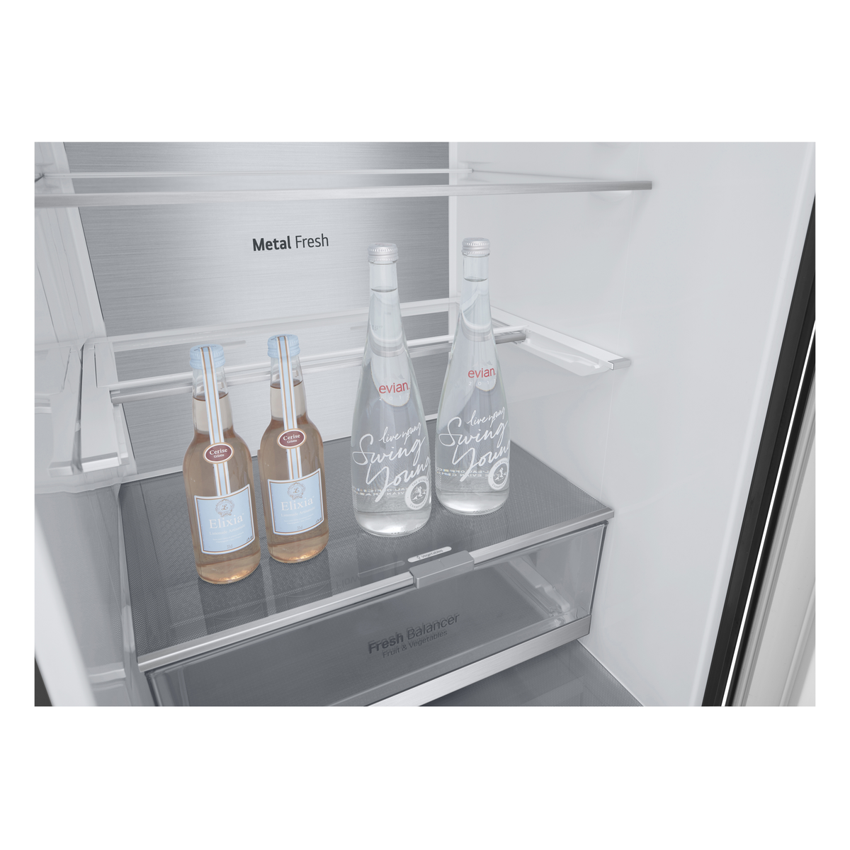 FRIGORIFERO COMBINATO LG GBB72MCVBN, Capacità netta totale 384 l, Rumorosità: 35 dB(A), 3 ripiani, Dimensioni: L 595 mm A 2030 mm P 675 mm, Nero, Classe B