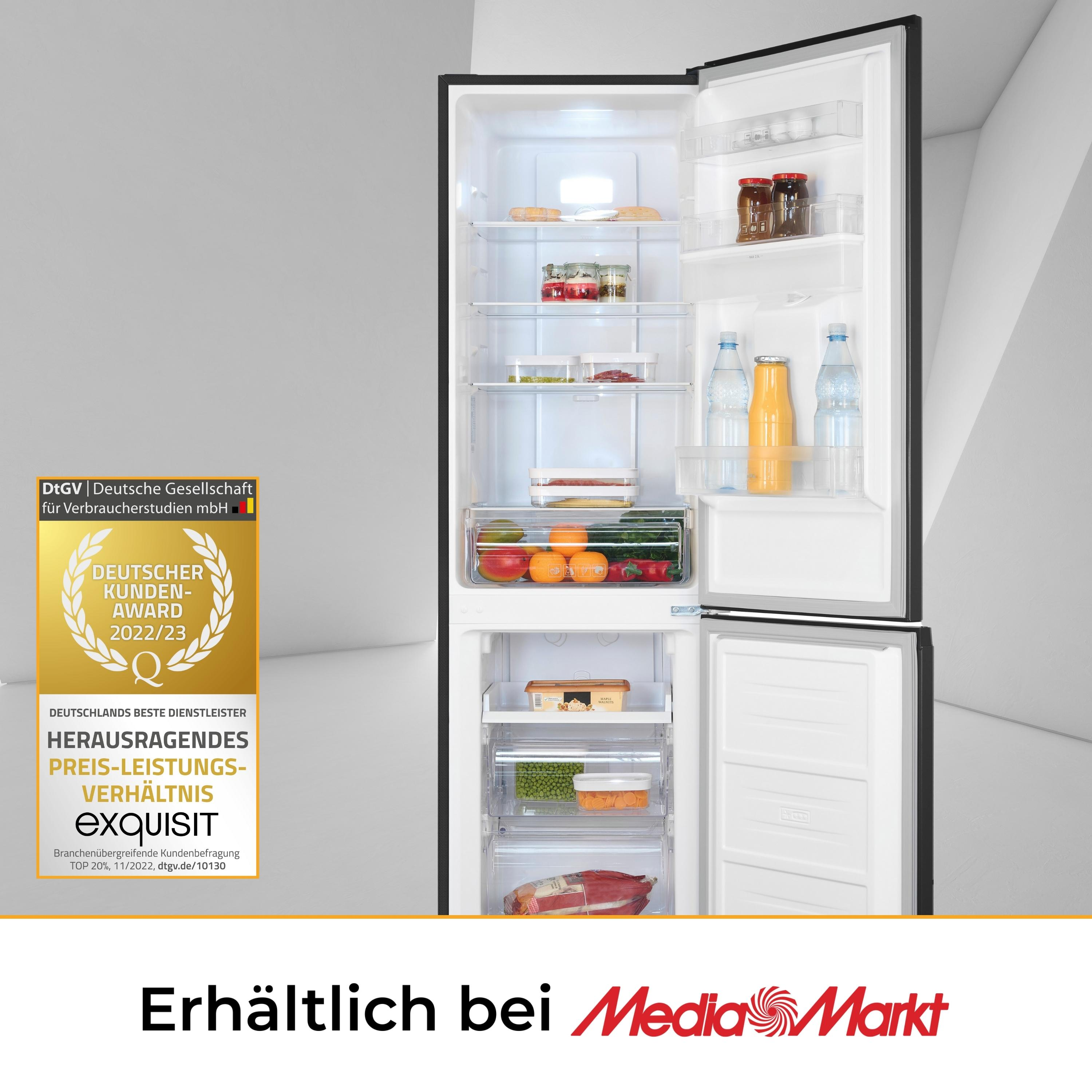 Offener Kühlschrank mit Essen, Auszeichnung und Media Markt Logo.