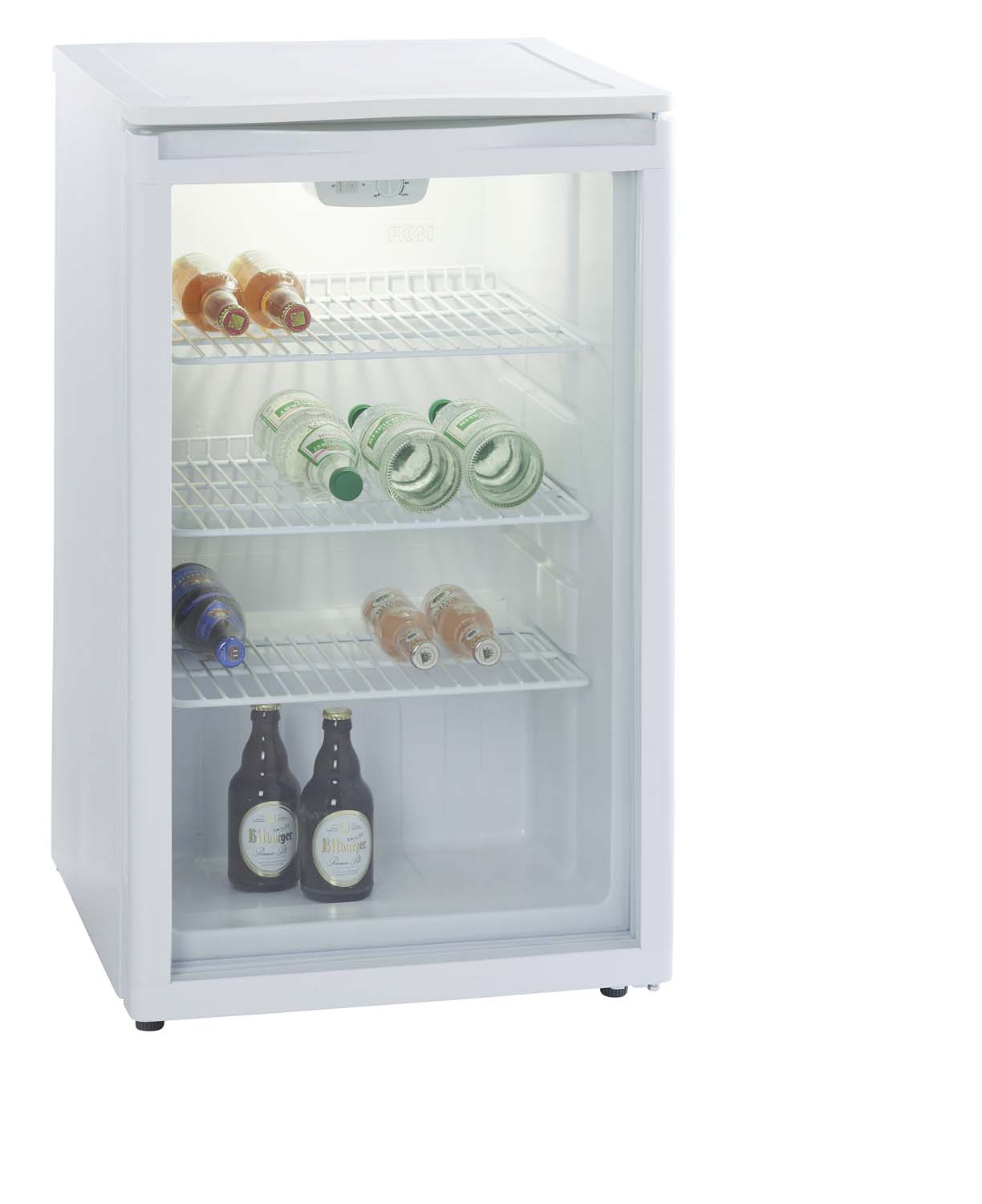 Weißer Mini-Kühlschrank mit Glastür, gefüllt mit Getränken. Regale innen.
