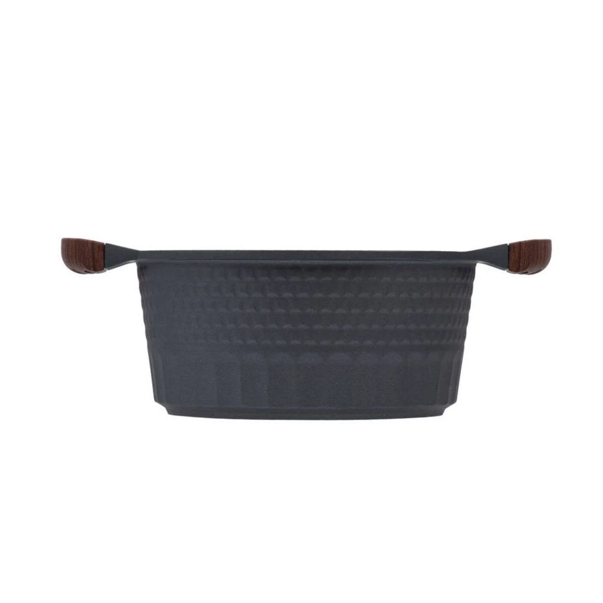 Una olla gris oscuro con textura y dos asas de madera. Está centrada sobre un fondo blanco.
