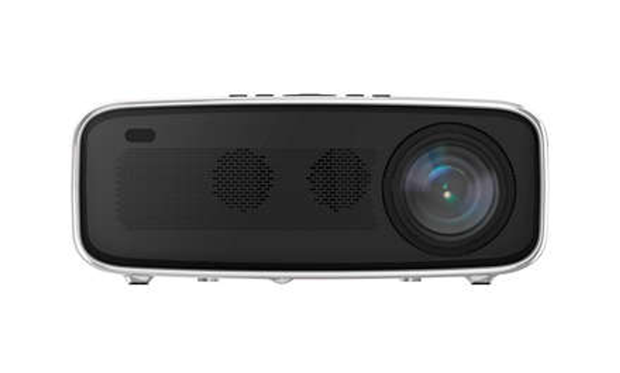 Un proyector negro. Tiene dos rejillas de altavoz, una lente y molduras plateadas.