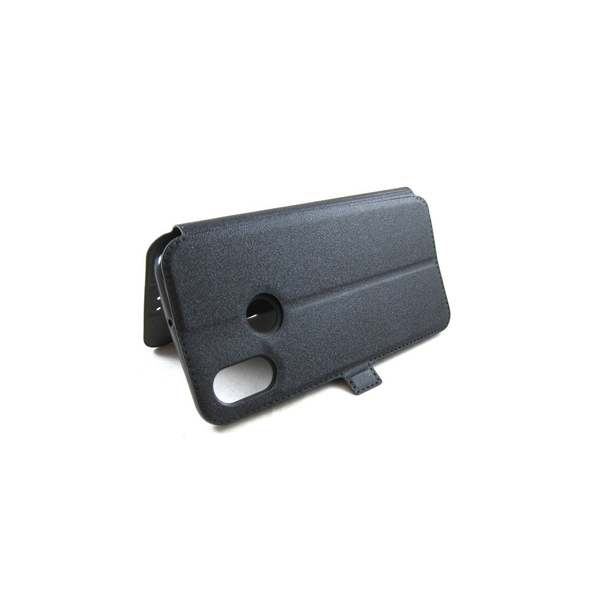 Funda de teléfono negra, abierta, mostrando el interior del teléfono y la estructura de la funda.