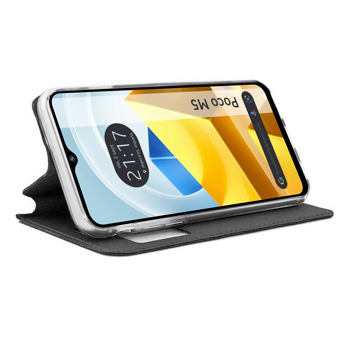 Smartphone in una custodia, che mostra l'ora sullo schermo, in una custodia a libro.