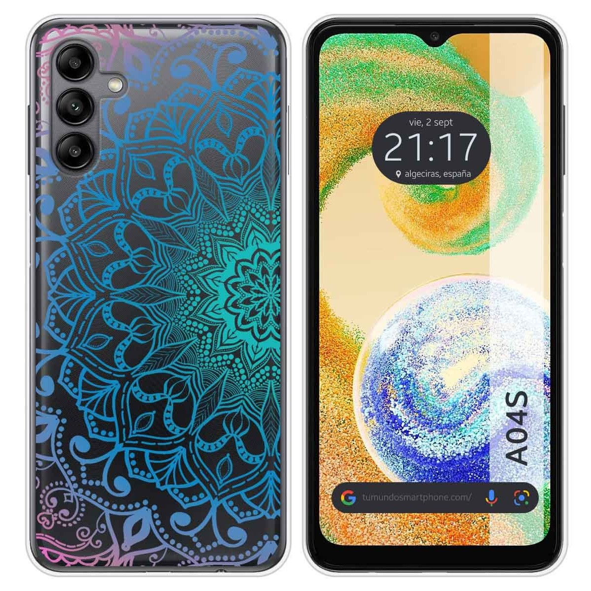Funda con un diseño de mandala azul detallado. La pantalla del teléfono muestra hora y ubicación.