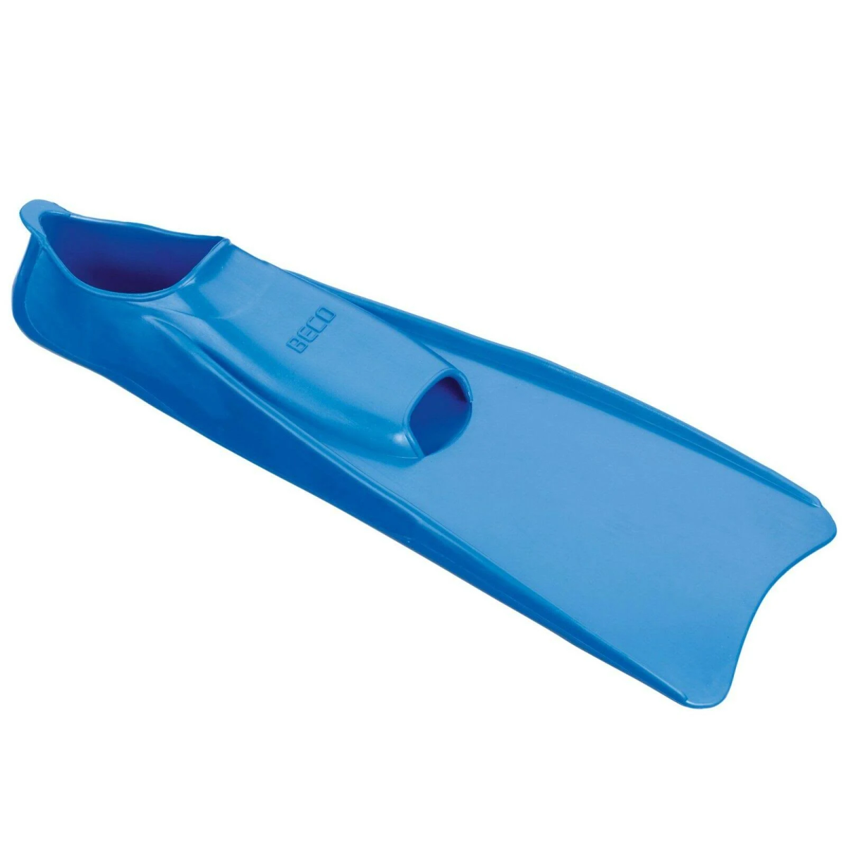 Blaue Taucherflosse auf weißem Hintergrund. Die Flosse hat eine Fußtasche und ein Blatt.